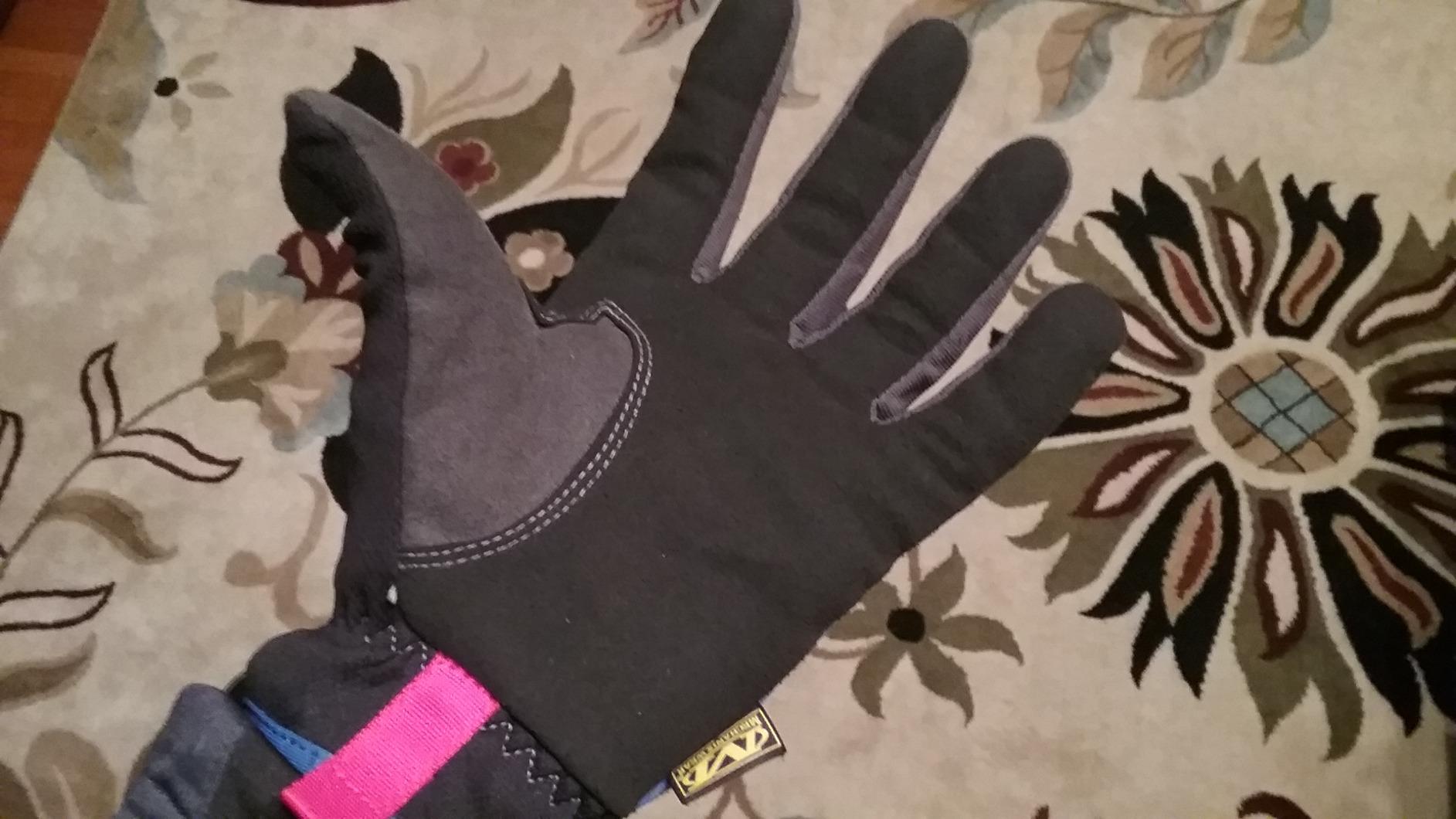 Mechanix Wear: FastFit Work Glove with Elastic Cuff for Secure Fit, Performance Gloves for Multi-purpose Use customer photo 1