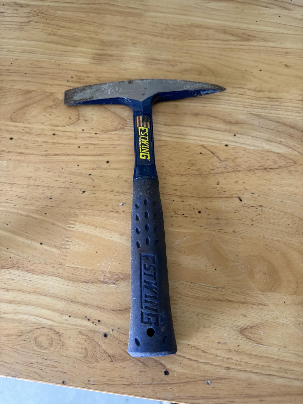 ESTWING Welding/Chipping Hammer, 14 oz Slag Hammer, E3-WC | Made in USA, Forged In One Piece, Patented Shock Reduction Grip customer photo 1