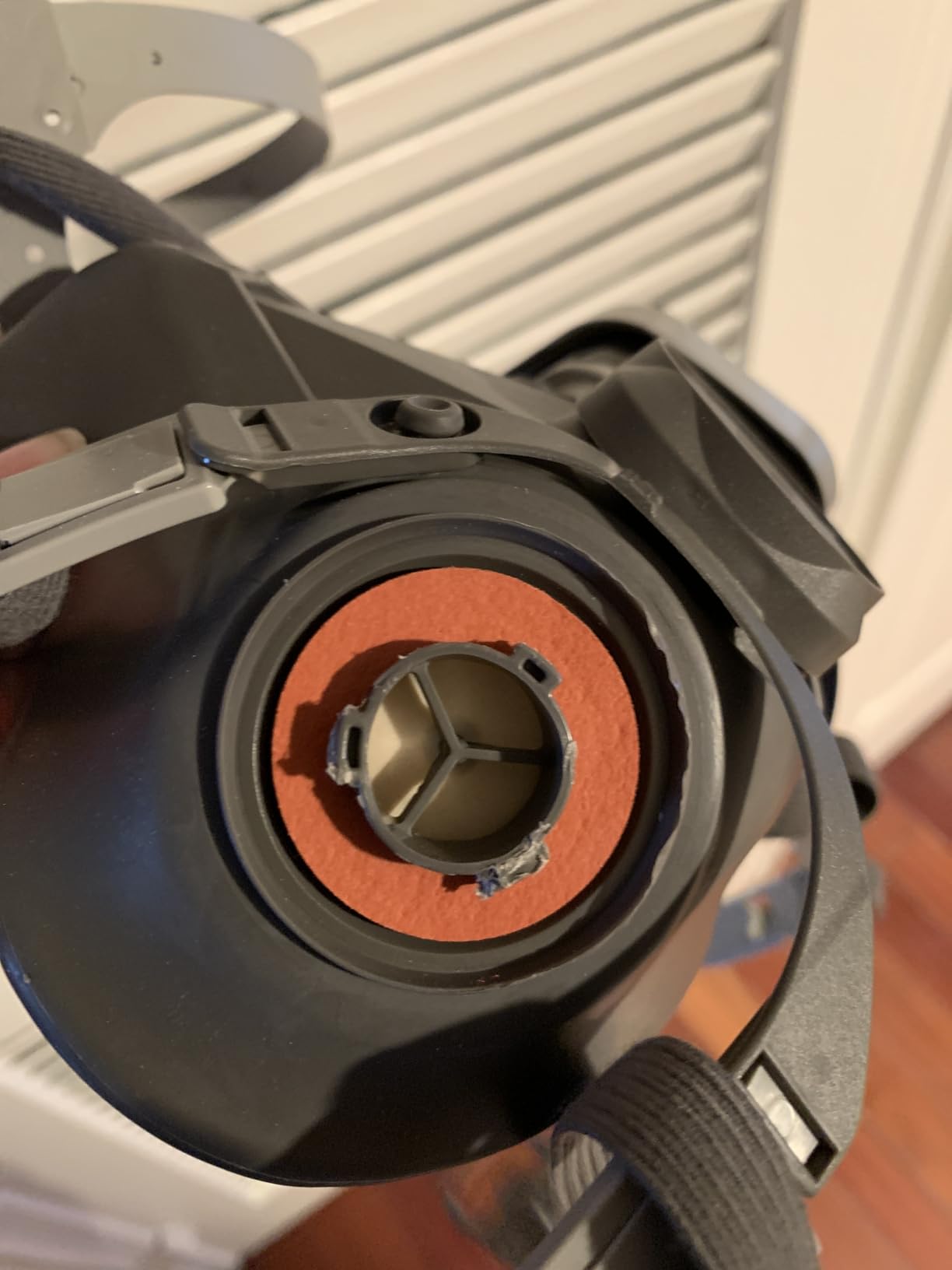 3M P95 / Organic Vapor Paint Project Reusable Respirator 6311, Large Size, NIOSH-APPROVED customer photo 1