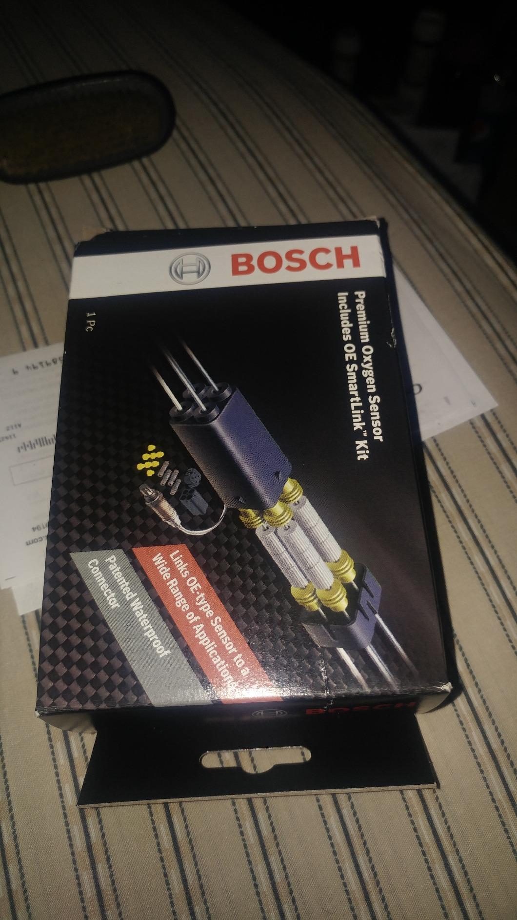 BOSCH 15733 Premium Universal Fitment 4-Wire Oxygen Sensor with Installation Kit customer photo 1