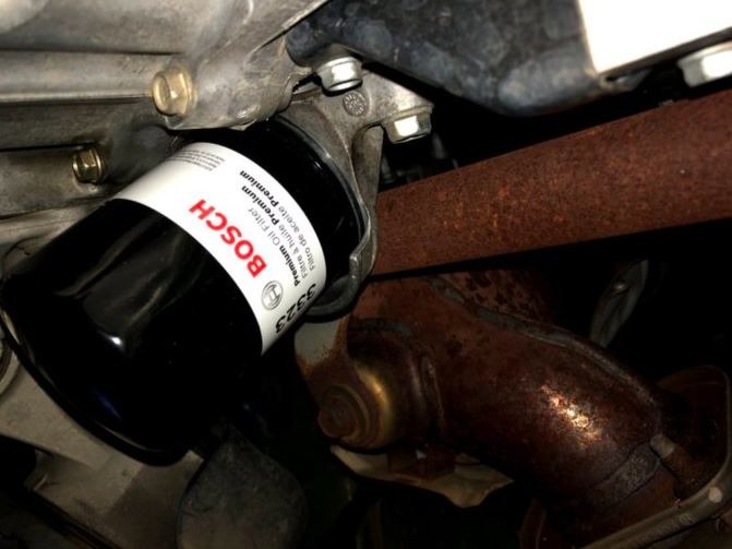 BOSCH 3323 Premium Engine Oil Filter With FILTECH Filtration Technology customer photo 2