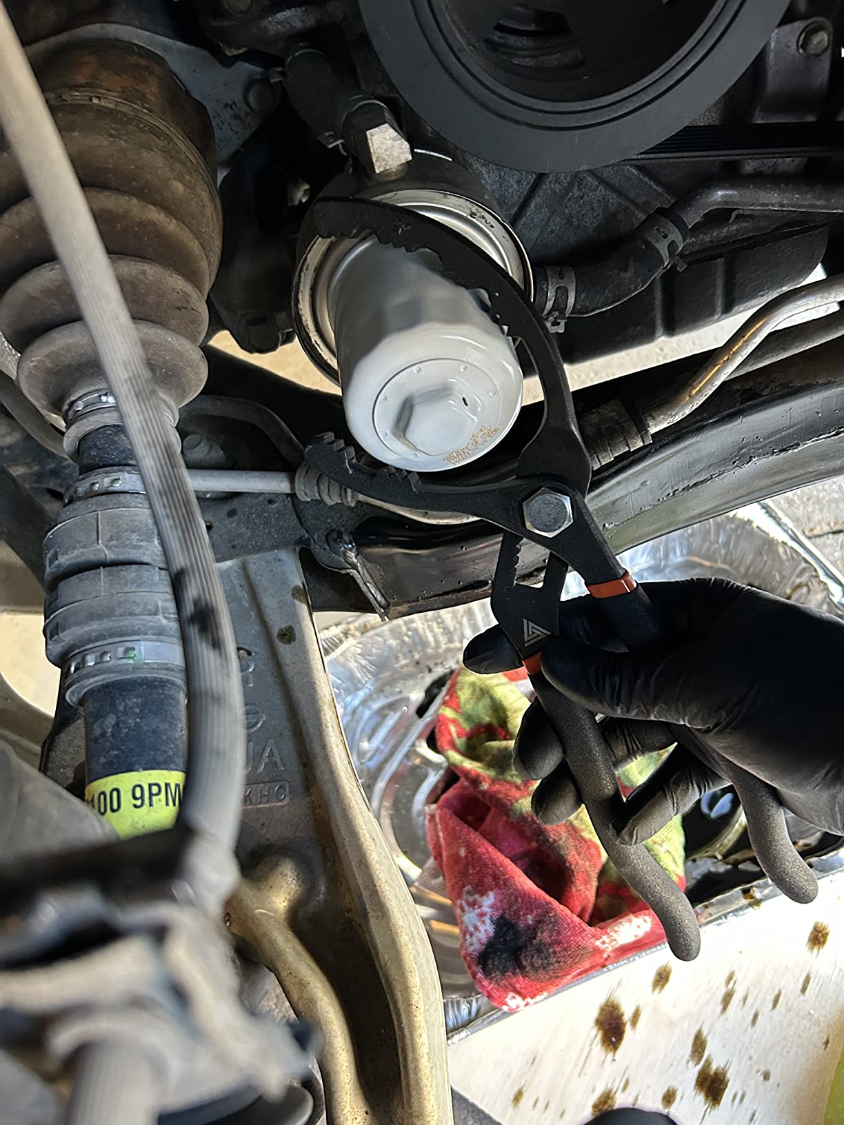 K&N Oil Filter: 20,000 Mile Engine Protection with Wrench Off Nut, HP-1008 | Compatible with Select 1990-2026 INFINITI/MAZDA/NISSAN/SUBARU Vehicle Models (See Description for Select Models) customer photo 1