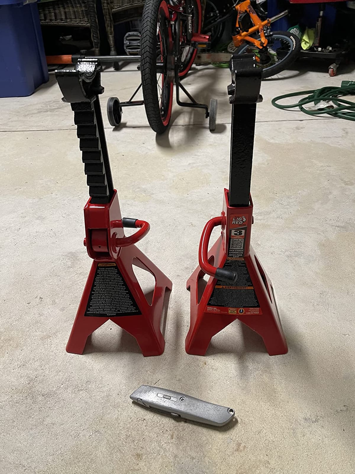 BIG RED T43202 Torin Heavy Duty Steel Jack Stands: 3 Ton (6,000 lb) Capacity Car Lifting Stand, 1 Pair customer photo 1