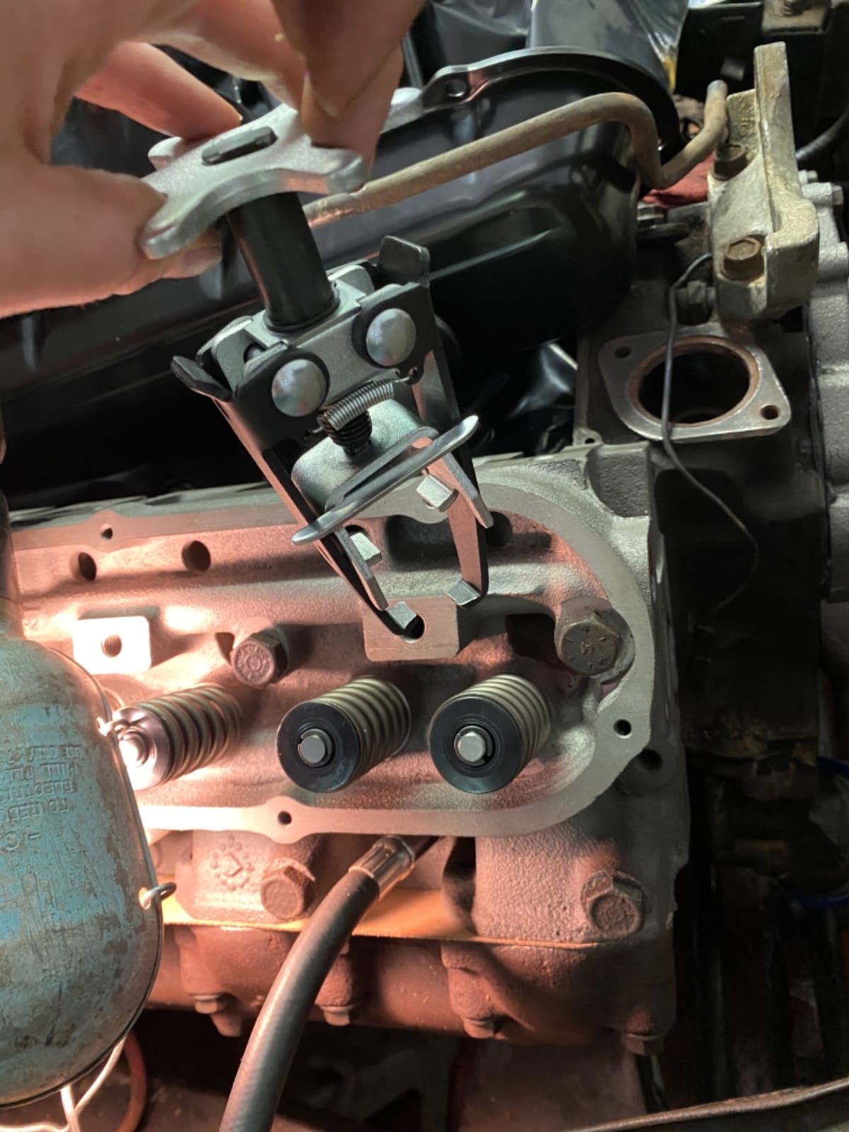 OTC 4573 Universal Overhead Valve Spring Compressor customer photo 1