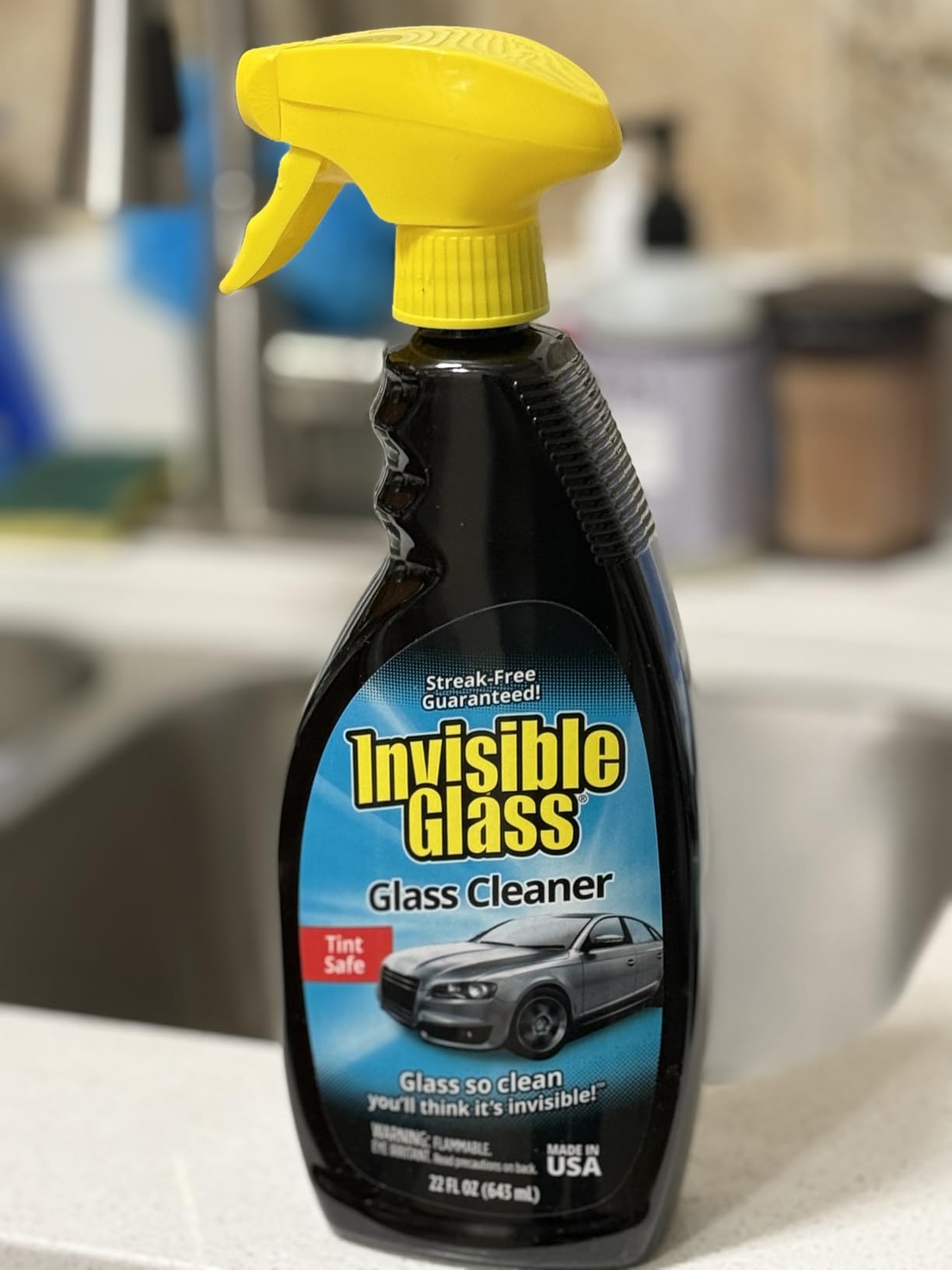 Invisible Glass 92164 Premium Glass Cleaner Spray for Car Windshields and Windows, Automotive and Home Window Cleaner, Streak-Free, Ammonia-Free, Tint-Safe - 22 fl oz customer photo 2