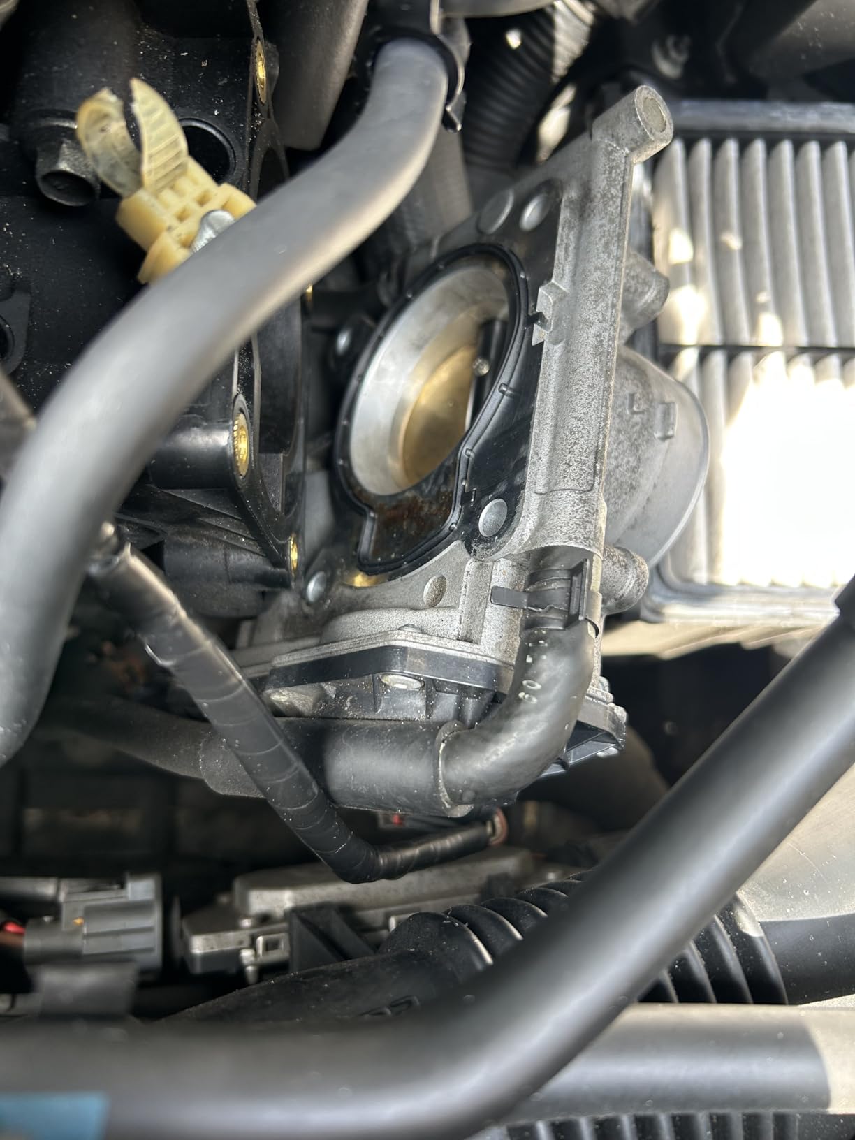 CRC 05078 Throttle Body and Air-Intake Cleaner - 12 Wt Oz. customer photo 1