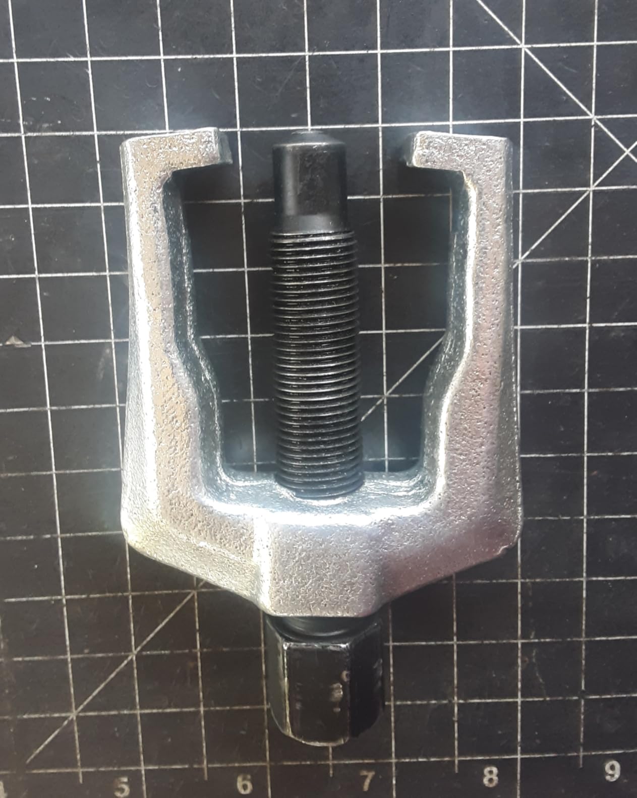 Performance Tool W80557 Tie Rod End and Pitman Arm Puller | Removes tie rod ends, Pitman arms, and many tapered ball joints on cars and light trucks. 3/8-inch drive square port customer photo 1