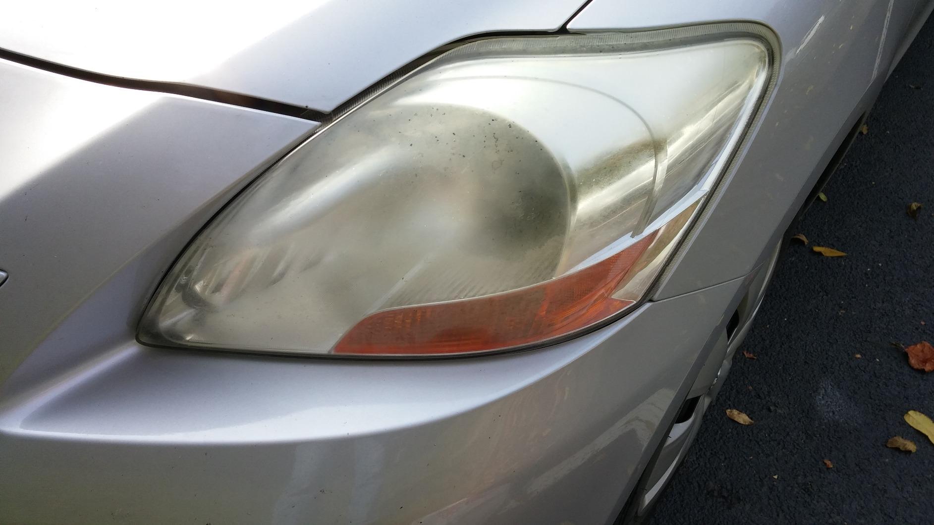 Turtle Wax Headlight Restoration Kit, Removes Oxidation and Yellowing, Restores to Like-New Condition, Increases Visibility and Brightness for Safer Driving, Easy Application customer photo 2