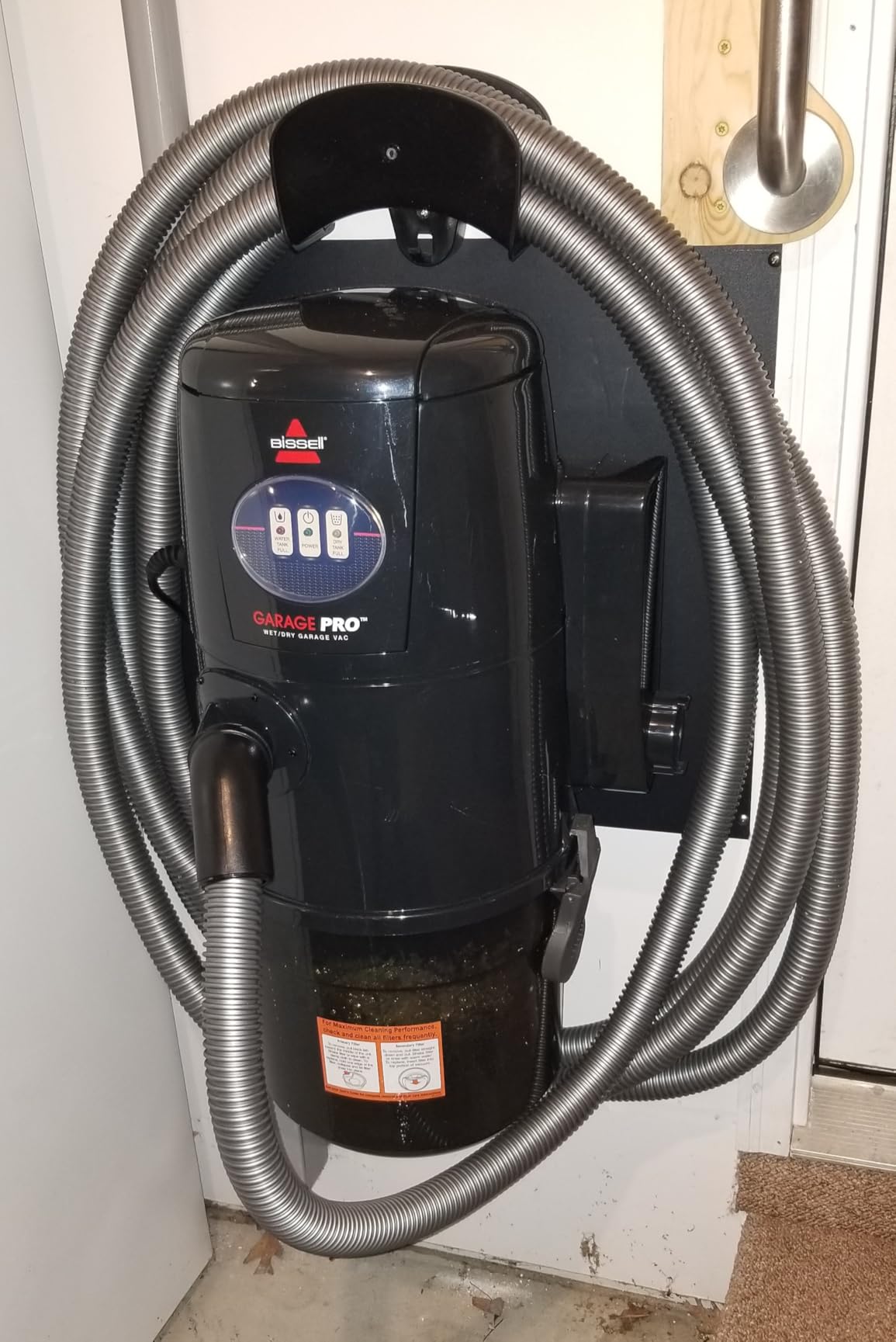 BISSELL Garage Pro Wall-Mounted Wet Dry Car Vacuum/Blower With Auto Tool Kit, 18P03 , Gray customer photo 1