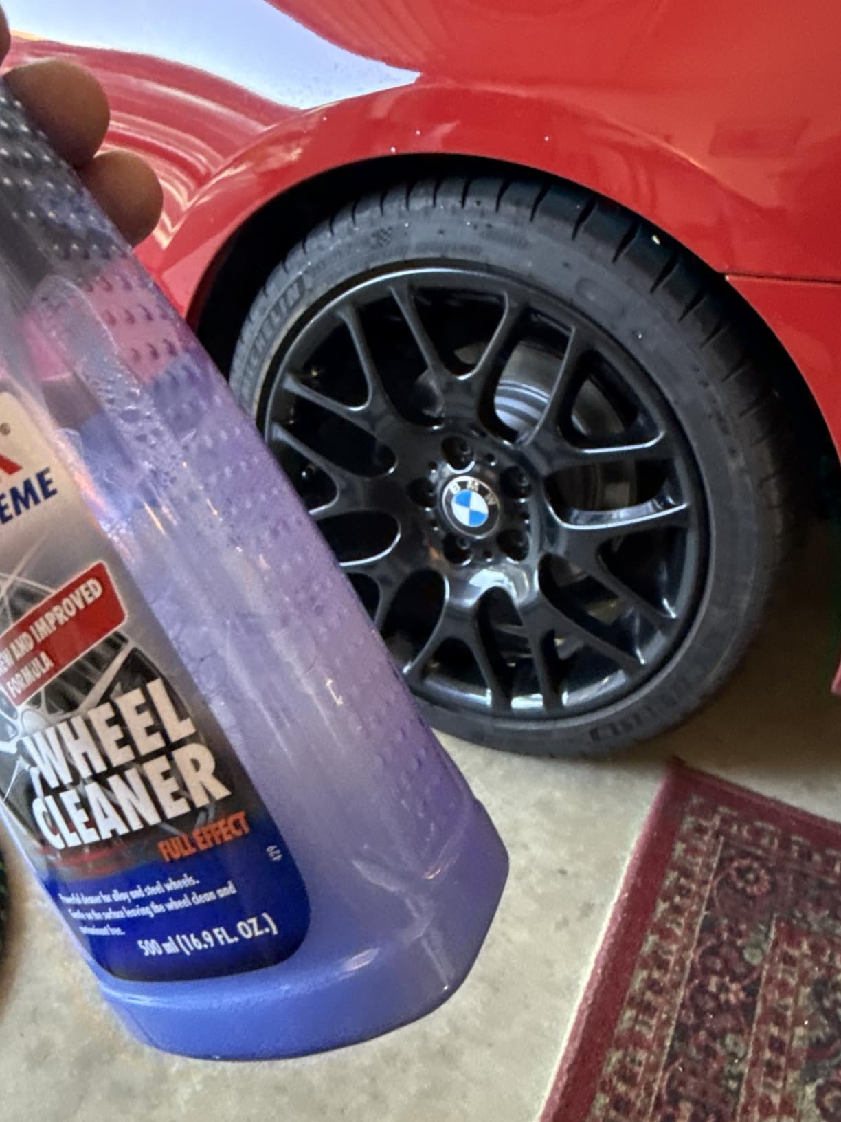 SONAX Wheel Cleaner Full Effect (230200) | Non-Acid Rim Cleaner | Color Changing Wheel Cleaner | Brake Dust Cleaner | Non-Acid Iron Remover | (500 ml or 16.9 fl. oz.) customer photo 1