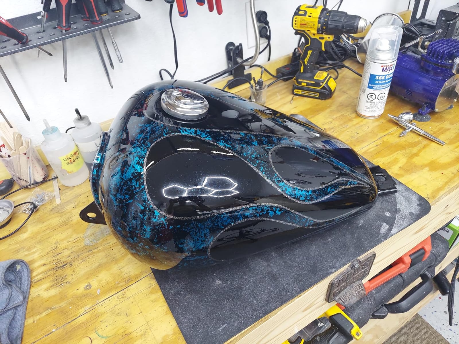 SprayMax USC 2k High Gloss Clearcoat Aerosol customer photo 1