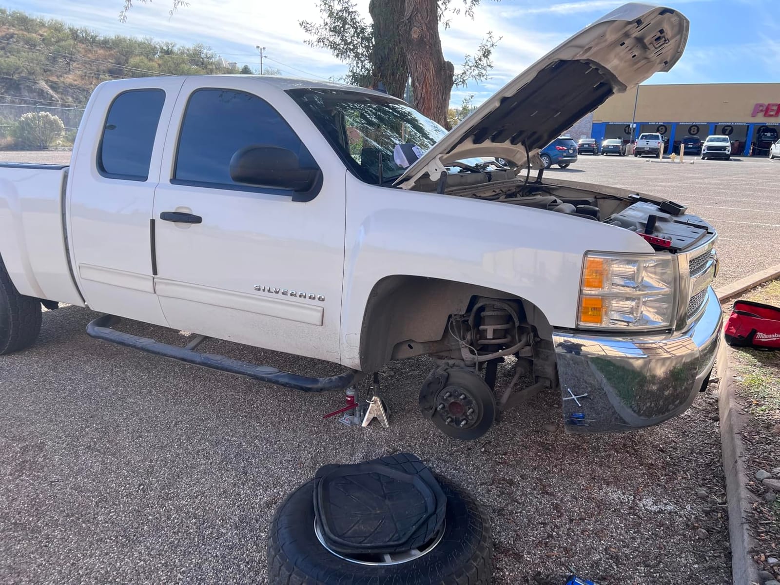 Monroe Quick-Strut 139105 Suspension Strut and Coil Spring Assembly for Chevrolet Silverado 1500 customer photo 1