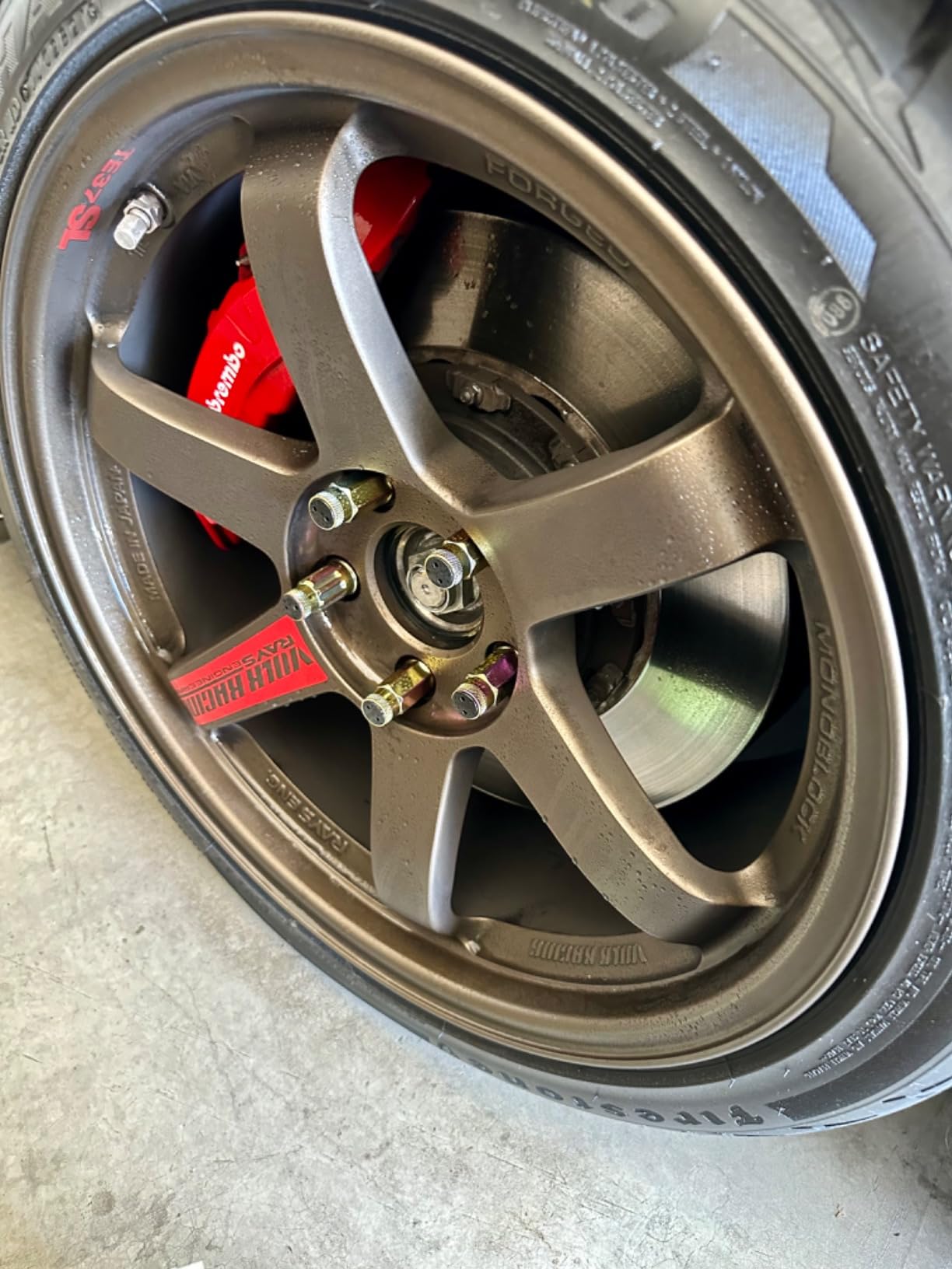 3D Waterless Car Wash - Easy Spray Waterless Detailing Spray - No Soap or Water Needed - Great on Cars, RVs, Motorcycles & Boats 1 Gallon customer photo 1