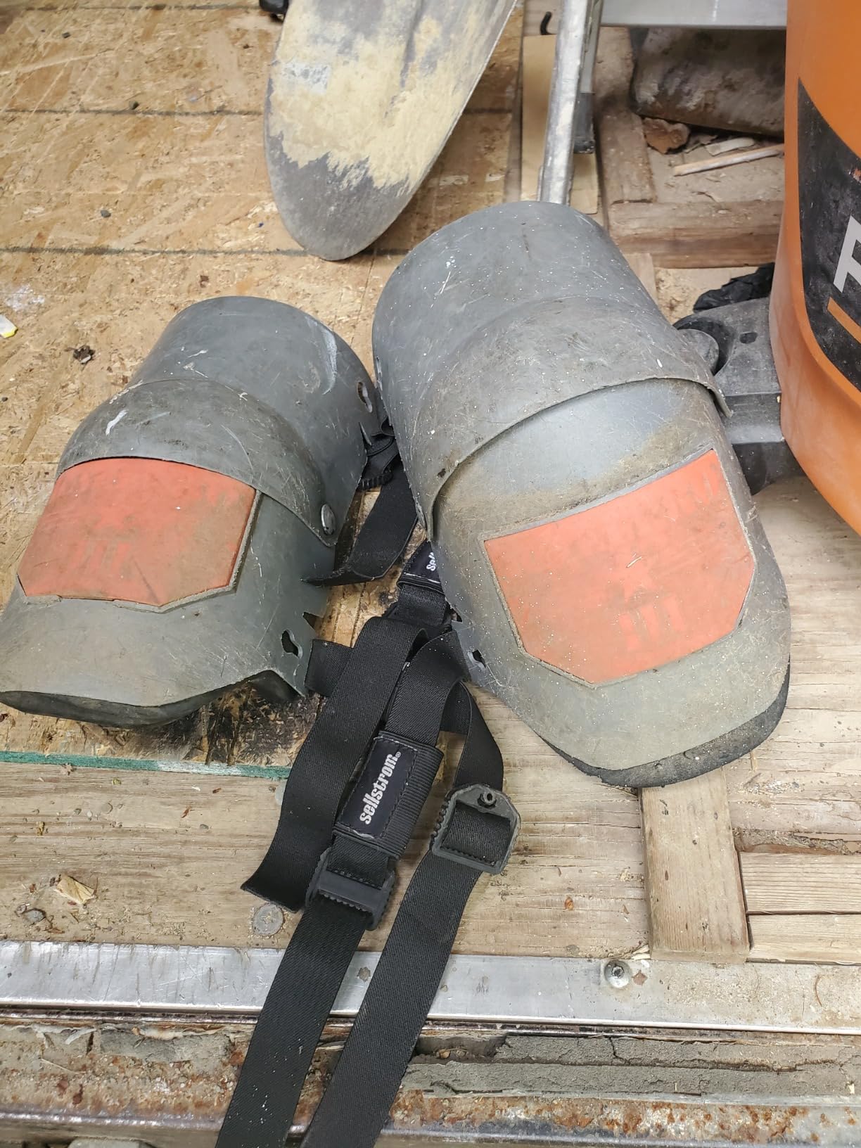 Sellstrom KneePro Professional Construction Kneepads for Work - Men & Women customer photo 2
