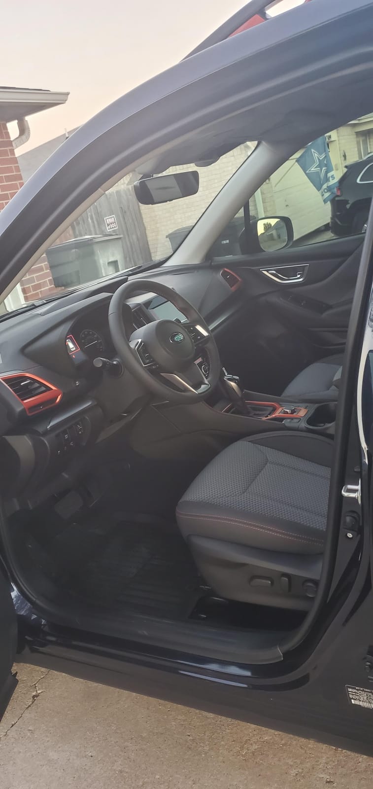 Chemical Guys, InnerClean Interior Quick Detailer & Protectant Spray, 16 oz customer photo 2