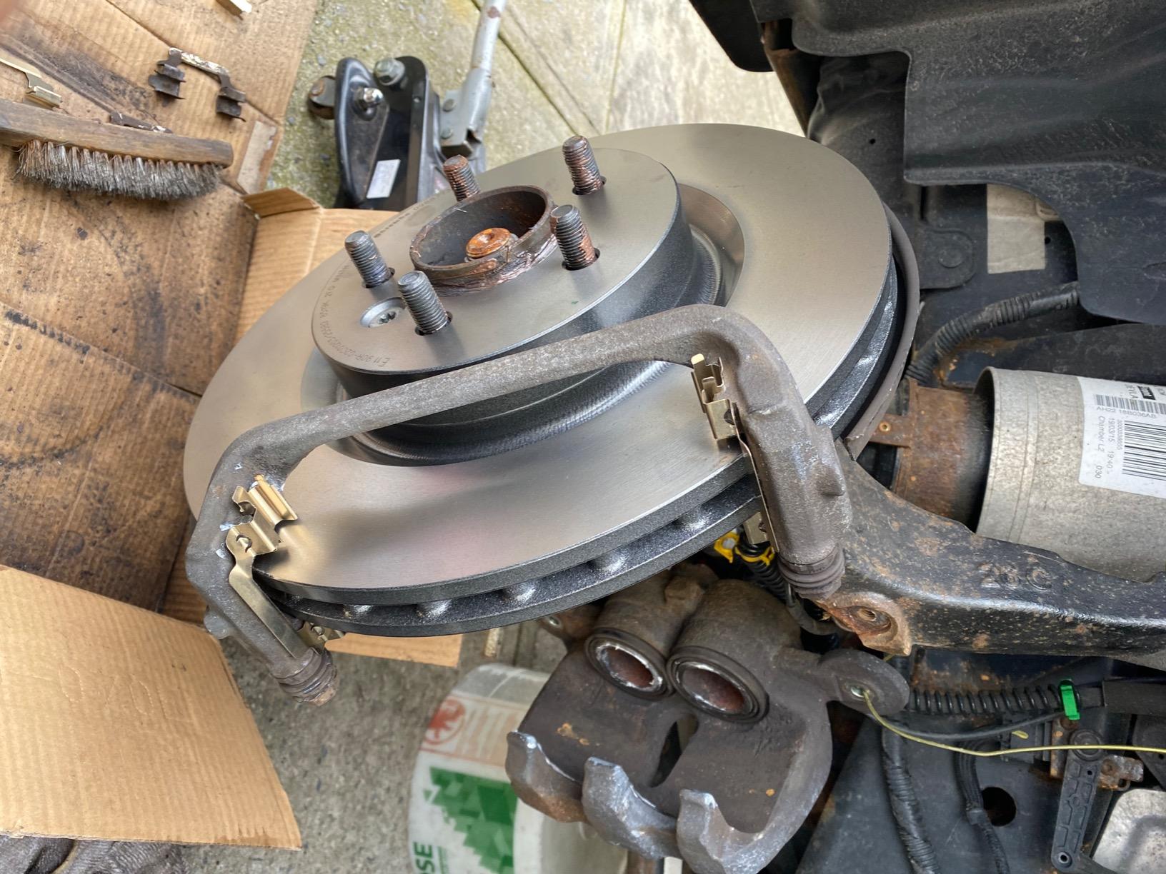 CRC 05361 Silaramic Brake System Grease - 5 oz. customer photo 2