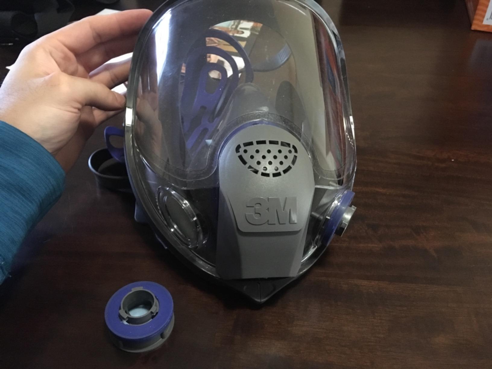 3M Ultimate FX Full Facepiece Reusable Respirator FF-402, NIOSH, ANSI, Med | Six-Strap Harness, Cool Flow Valve, Passive Speaking Diaphragm customer photo 2
