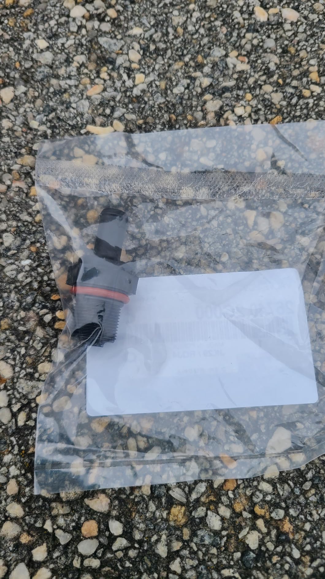 Genuine Hyundai 26740-2G000 PCV Valve customer photo 2