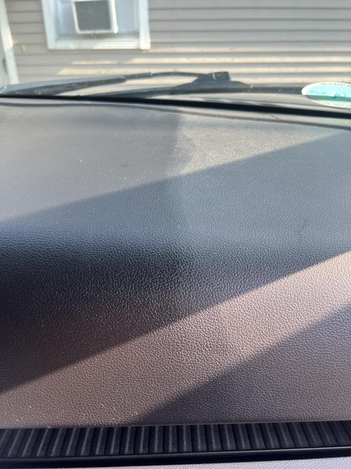 Meguiar's Ultimate Interior Detailer Spray, 15.2 Oz customer photo 1