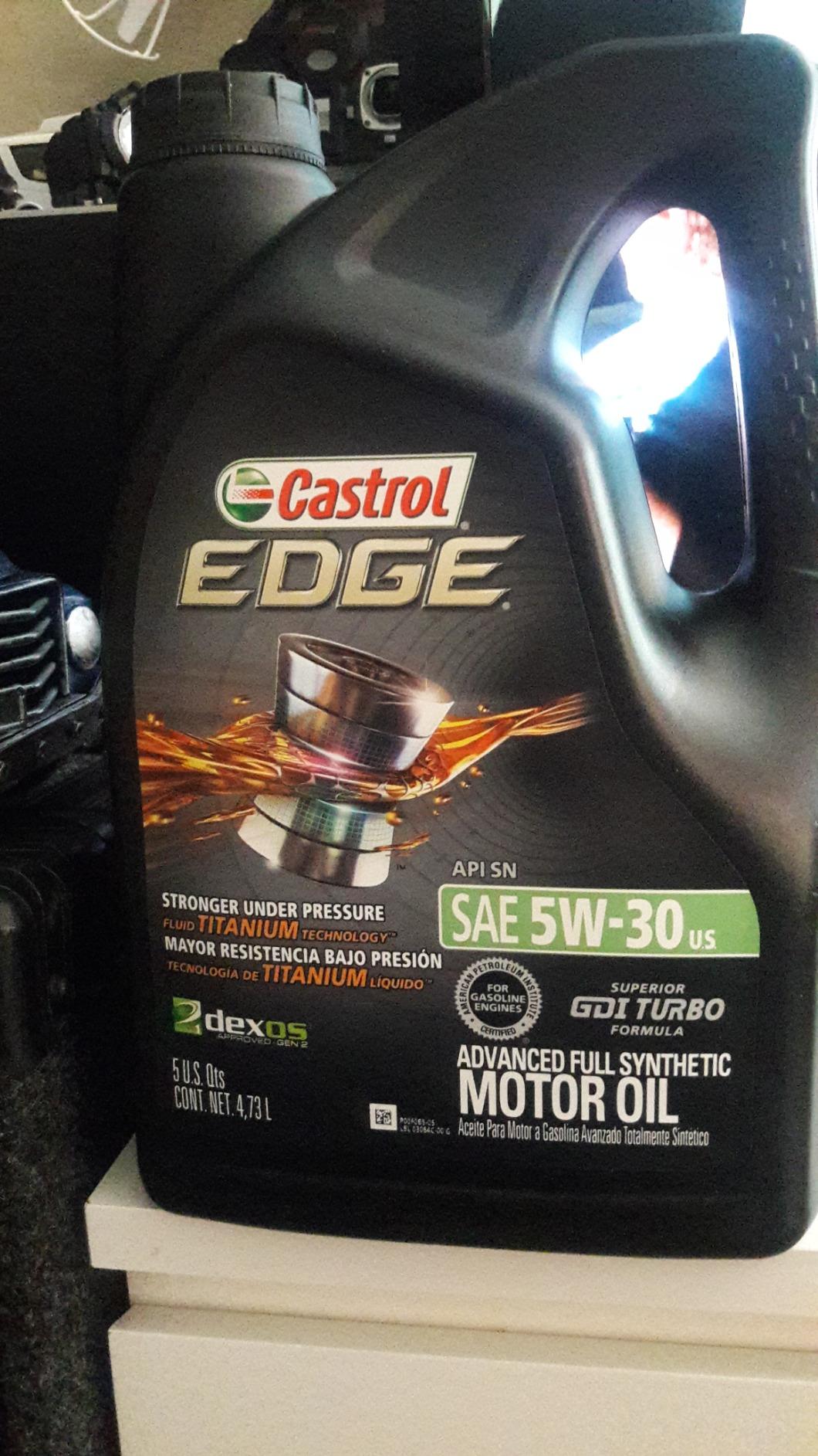Castrol EDGE 5W-30 Advanced Full Synthetic Motor Oil, 5 Quarts customer photo 1