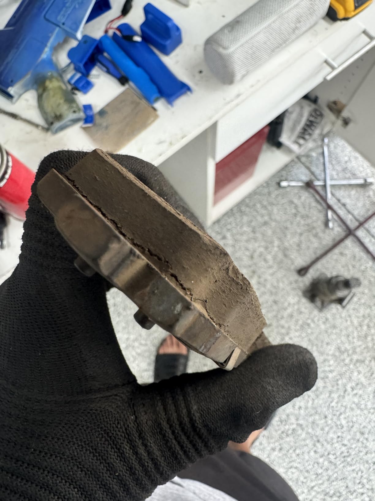 PowerStop Z36 Truck & Tow Brake Pad Set Front Z36-1680 | Ford F-250 Super Duty, Ford F-350 Super Duty, F-450 Super Duty Carbon Fiber Ceramic Brake Pads + Installation Hardware customer photo 1