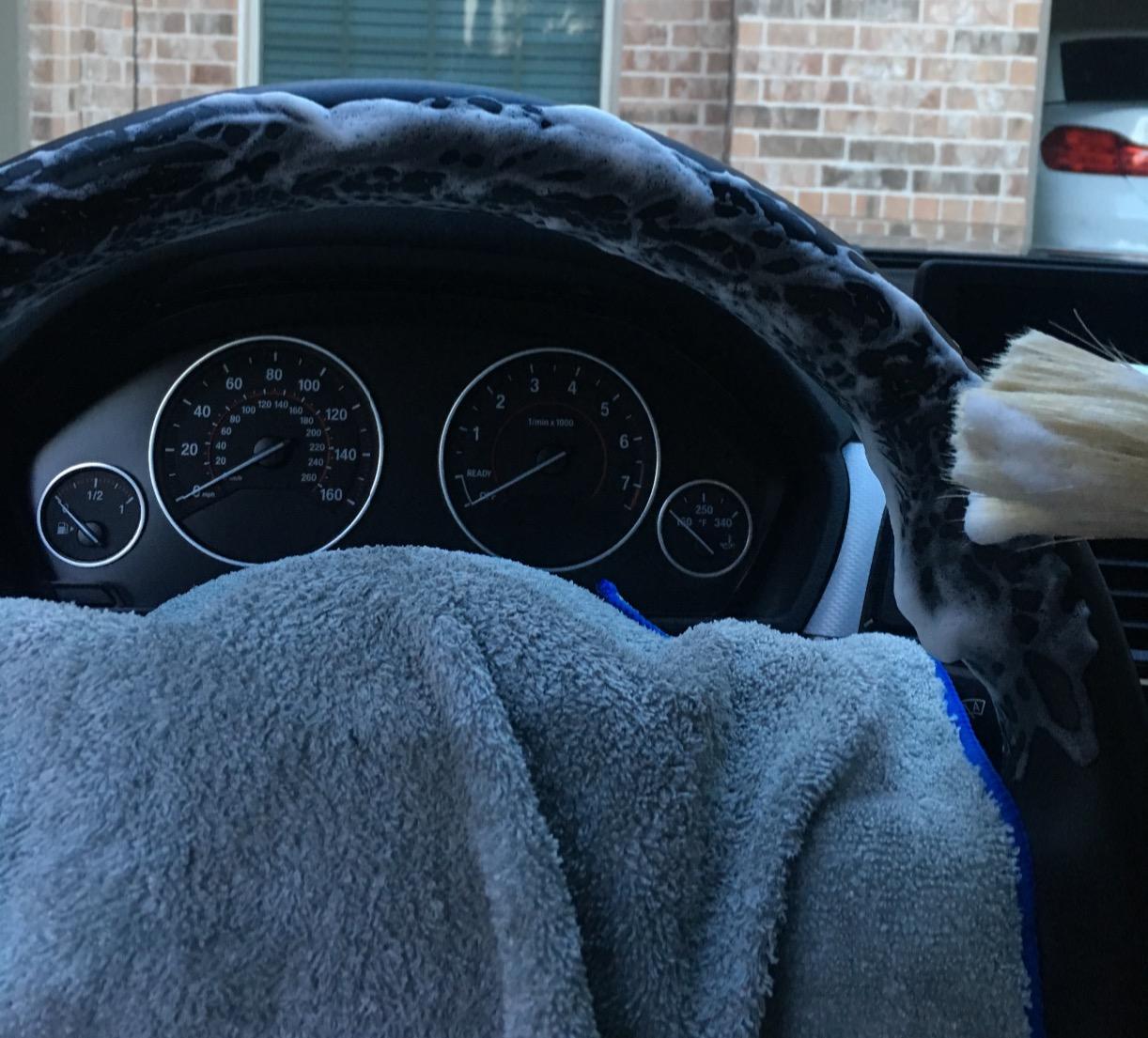 Chemical Guys Boars Hair Detailing Brush - Gentle Scratch-Free Cleaning for Wheels, Grilles, Emblems, and Interior Surfaces - Versatile Multi-Purpose Auto Detailing Brush for Deep Cleaning - Acc_S90 customer photo 1