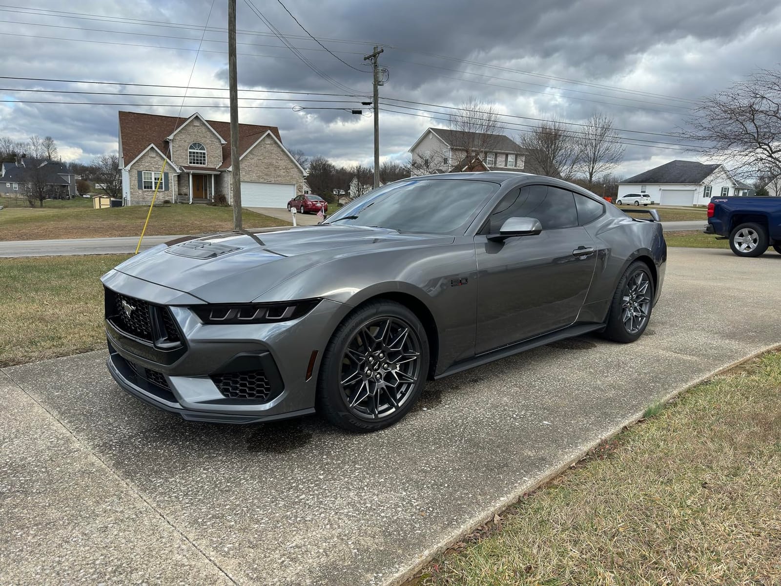 CARPRO CQUARTZ DLUX Plastic and Wheel Coating - 30mL | Ceramic Coating UV Protection - Treat Alloy Wheels, Faded Plastic & Rubber Trim - Restore the Rich, Glossy Finish customer photo 1