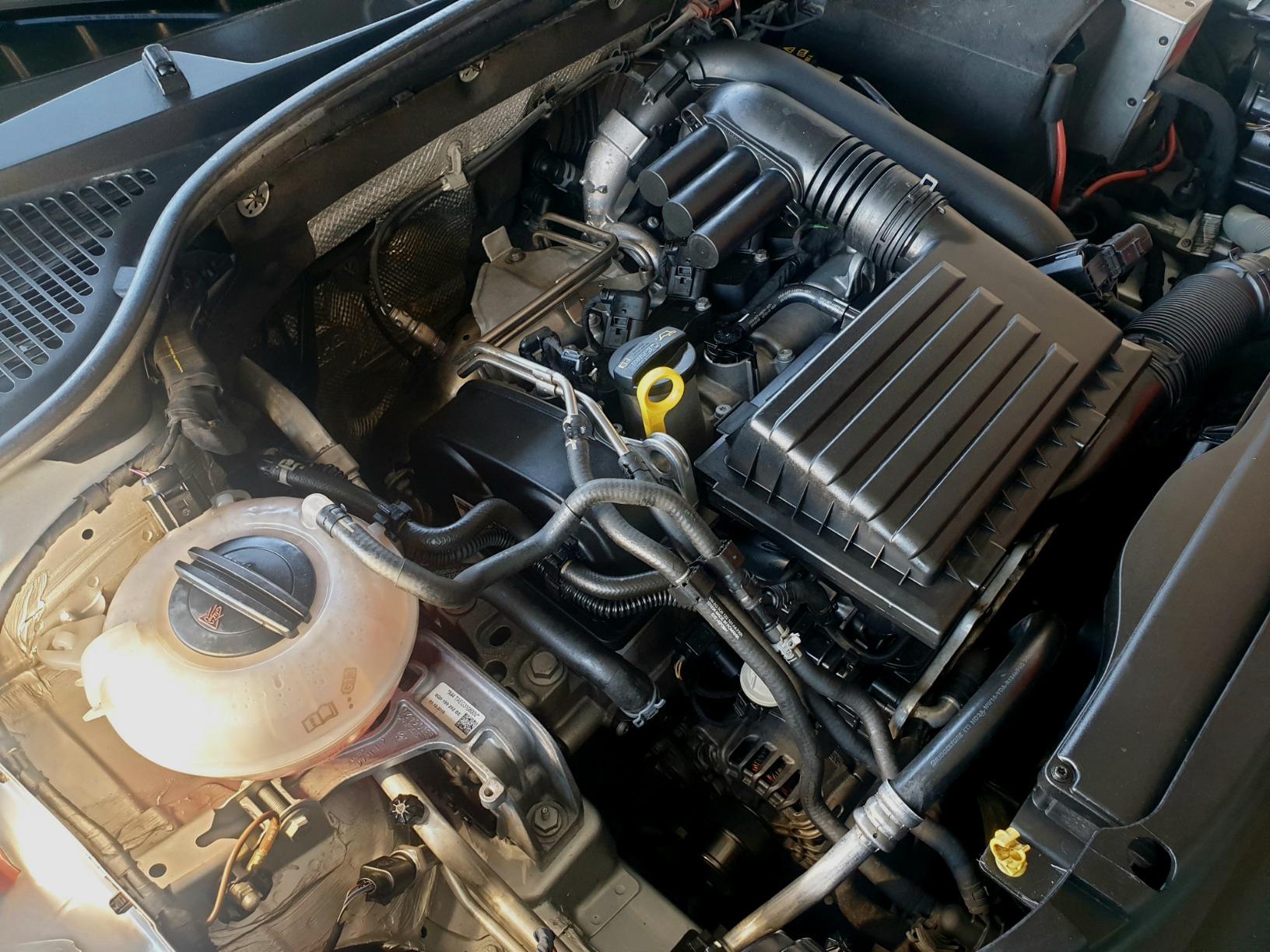 SONAX Engine Cleaner | Powerful Engine Degreaser for Oil & Grease Removal | Safe on Metal, Plastic & Rubber | Phosphate & Solvent-Free Formula | Deep-Cleaning for Hard-to-Reach Areas | 543200 | 500 ml customer photo 2