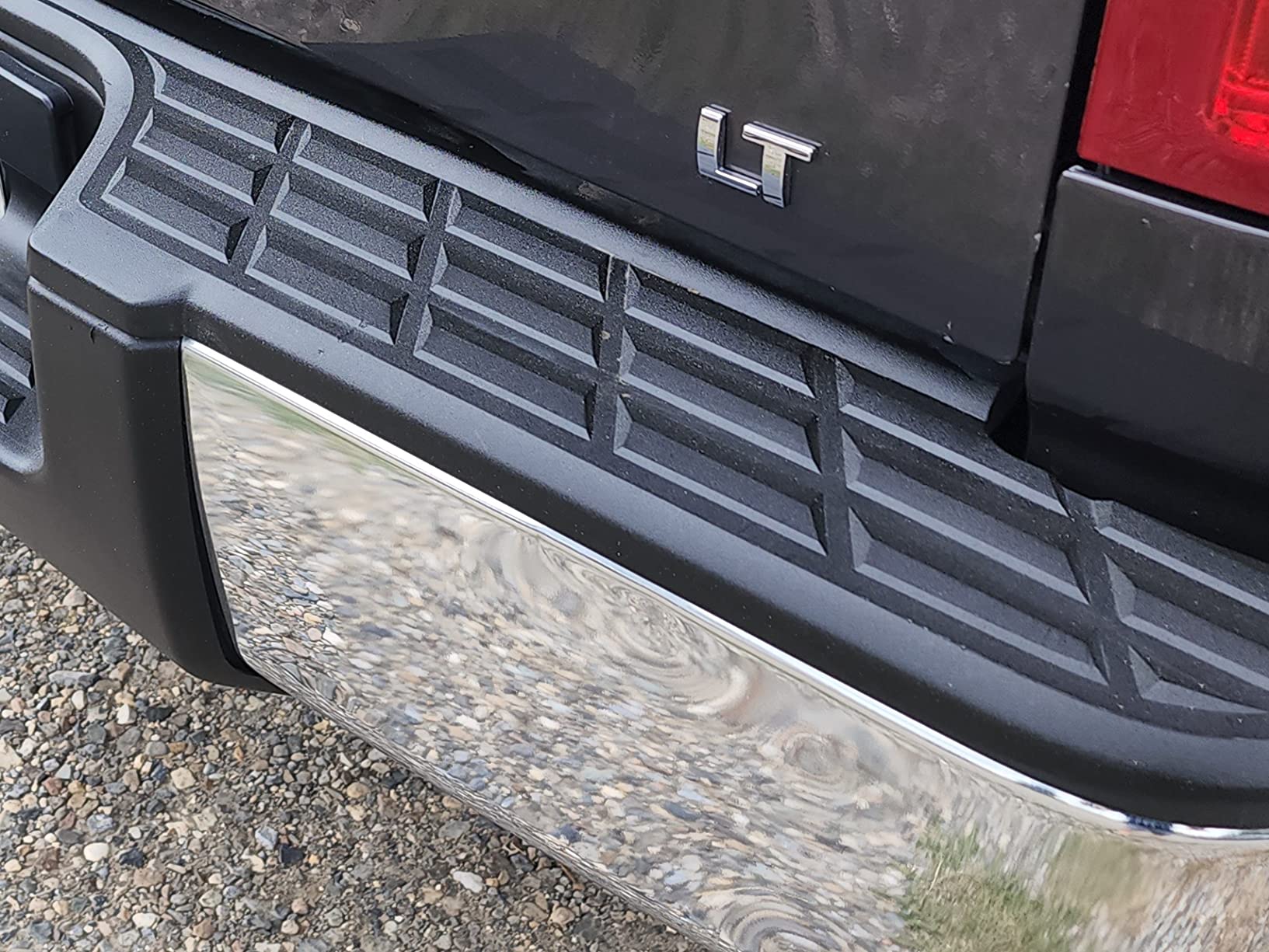 GYEON Trim EVO Ceramic Plastic Trim Restorer and UV Protection Satin Finish | SiO2 ceramic coating restores faded plastic and rubber trim to a deep satin finish with up to 36 months of UV protection. customer photo 2