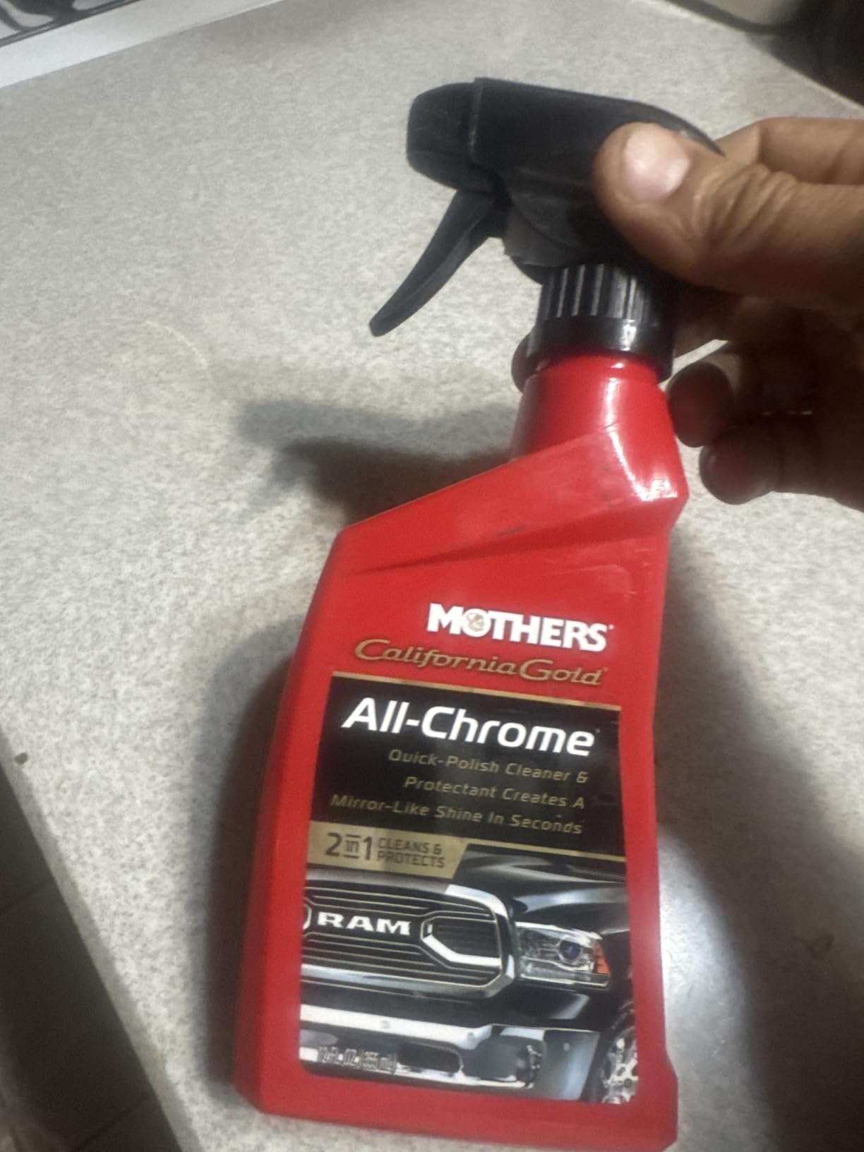 Mothers California Gold All-Chrome, 12 oz. (05222) | Cleans & Polishes Chrome, PVD & Chromed Plastics, Removes Fingerprints, Bugs, Water Spots, Leaves a Protective Barrier customer photo 2