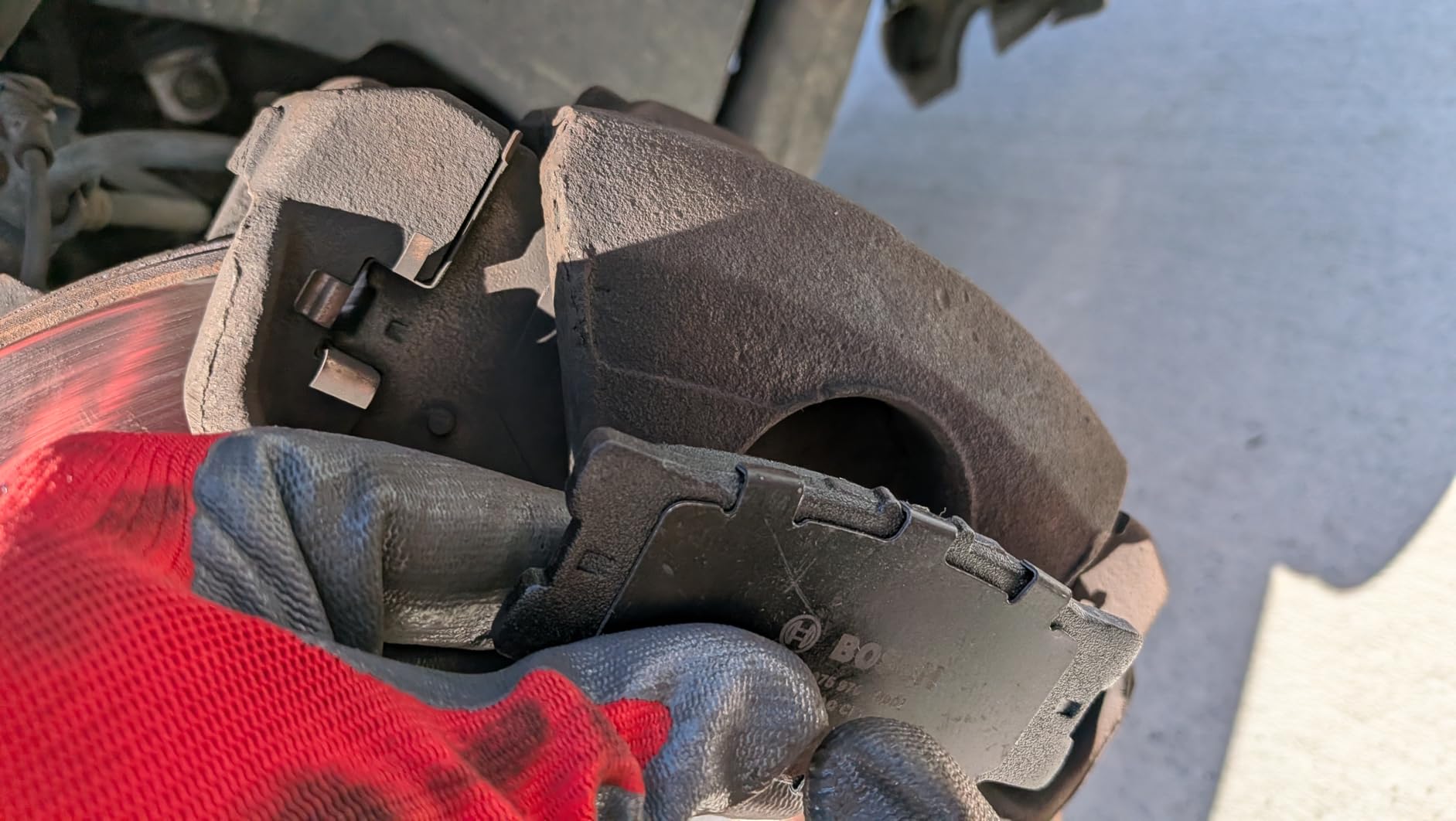 BOSCH BC1212 QuietCast Premium Ceramic Disc Brake Pad Set - Rear | Compatible with Select Lexus ES300h, ES350, HS250h; Pontiac Vibe; Toyota Avalon, Camry, Matrix, RAV4 customer photo 1
