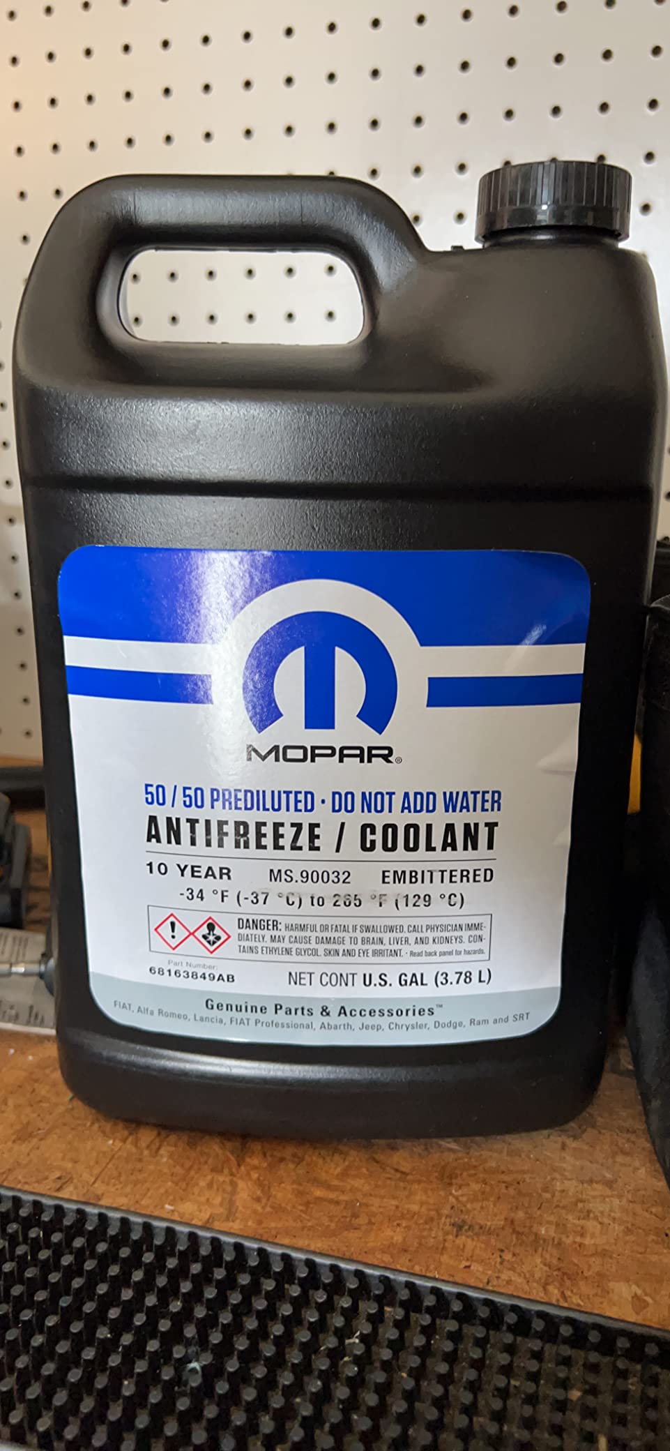 Mopar 68163849AB 10 Year/150,000 Mile Coolant 50/50 Premixed - Embittered, 1 Gallon customer photo 1