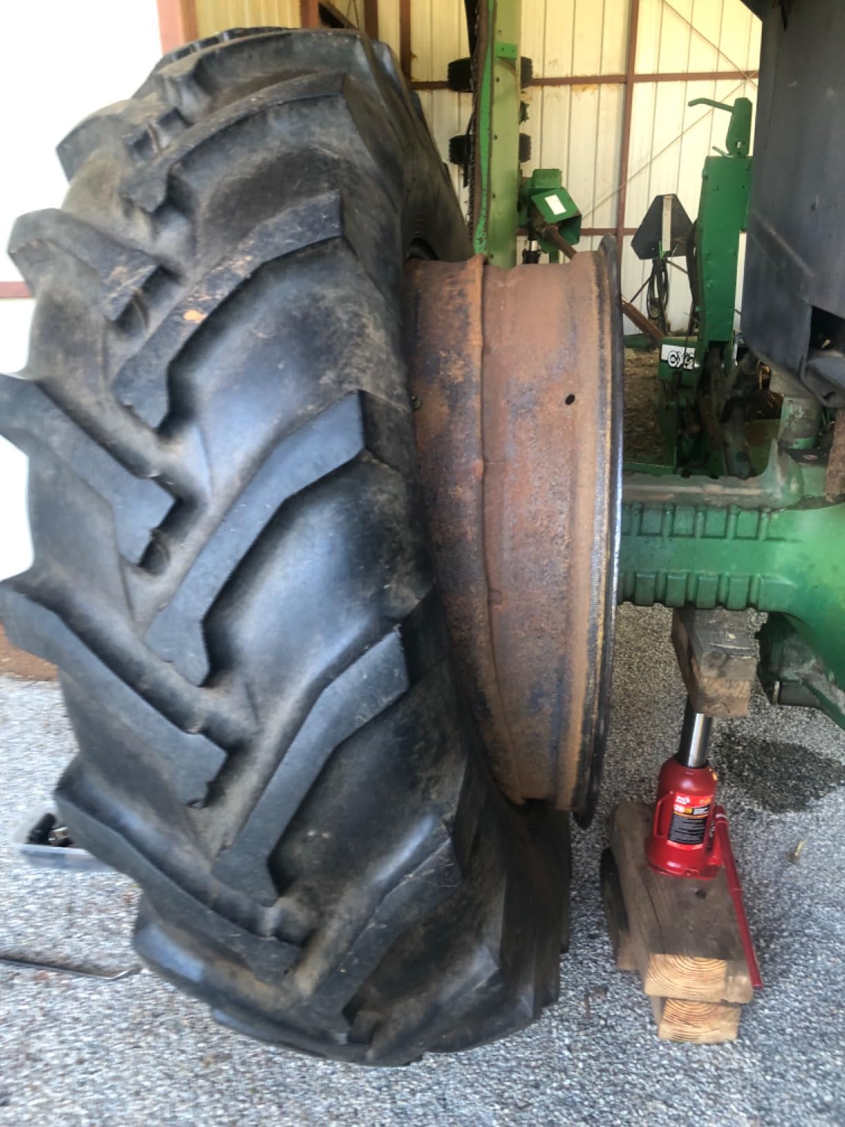 BeadBuster XB-550i HD Bead Breaker MADE-IN-USA for Tractor/OTR/Commercial/Industrial Tires customer photo 1