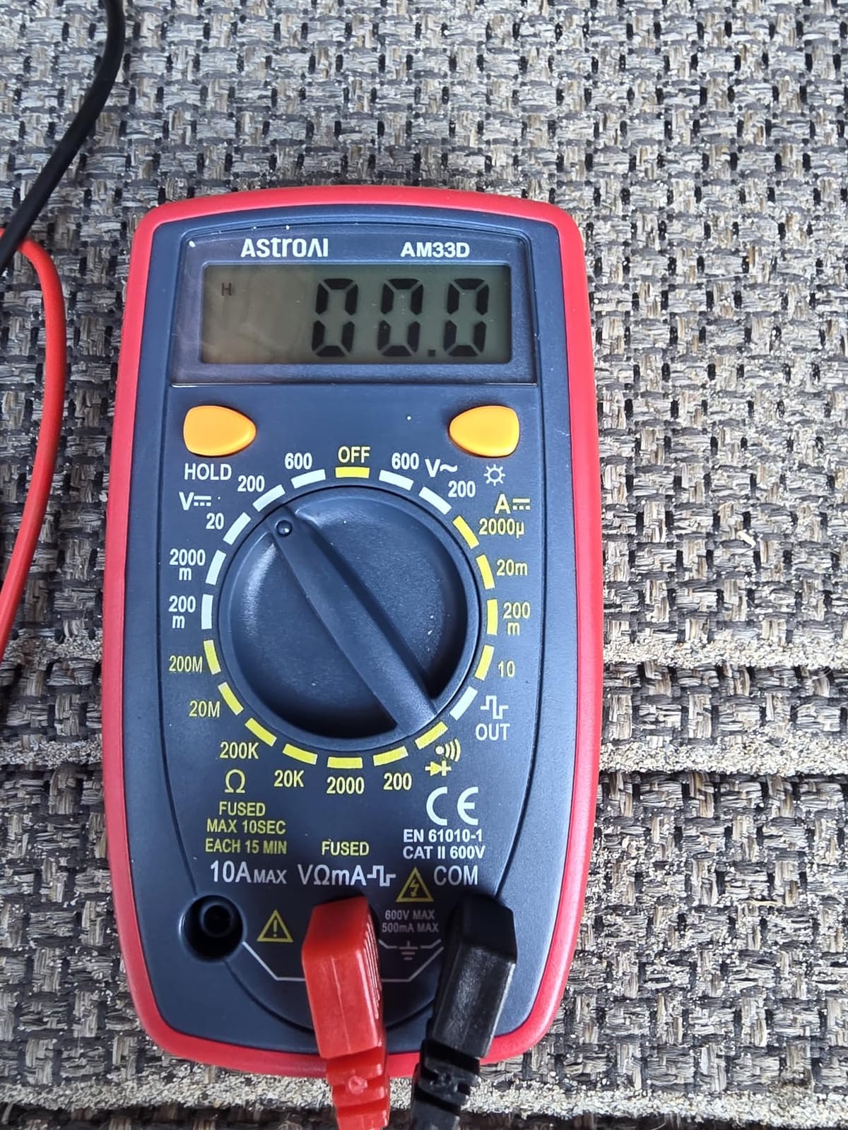 AstroAI Digital Multimeter Tester 2000 Counts with DC AC Voltmeter and Ohm Volt Amp Meter customer photo 1
