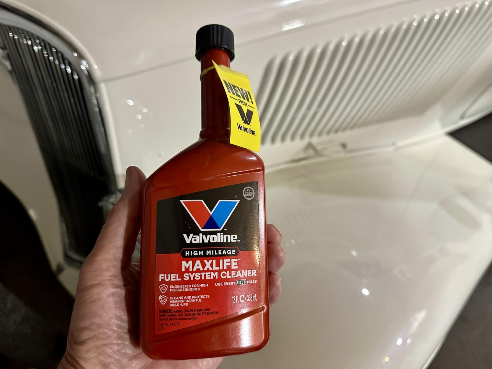 Valvoline MaxLife Complete Fuel System Cleaner, 12 oz | Cleans fuel systems while helping restore performance and fuel efficiency. customer photo 1