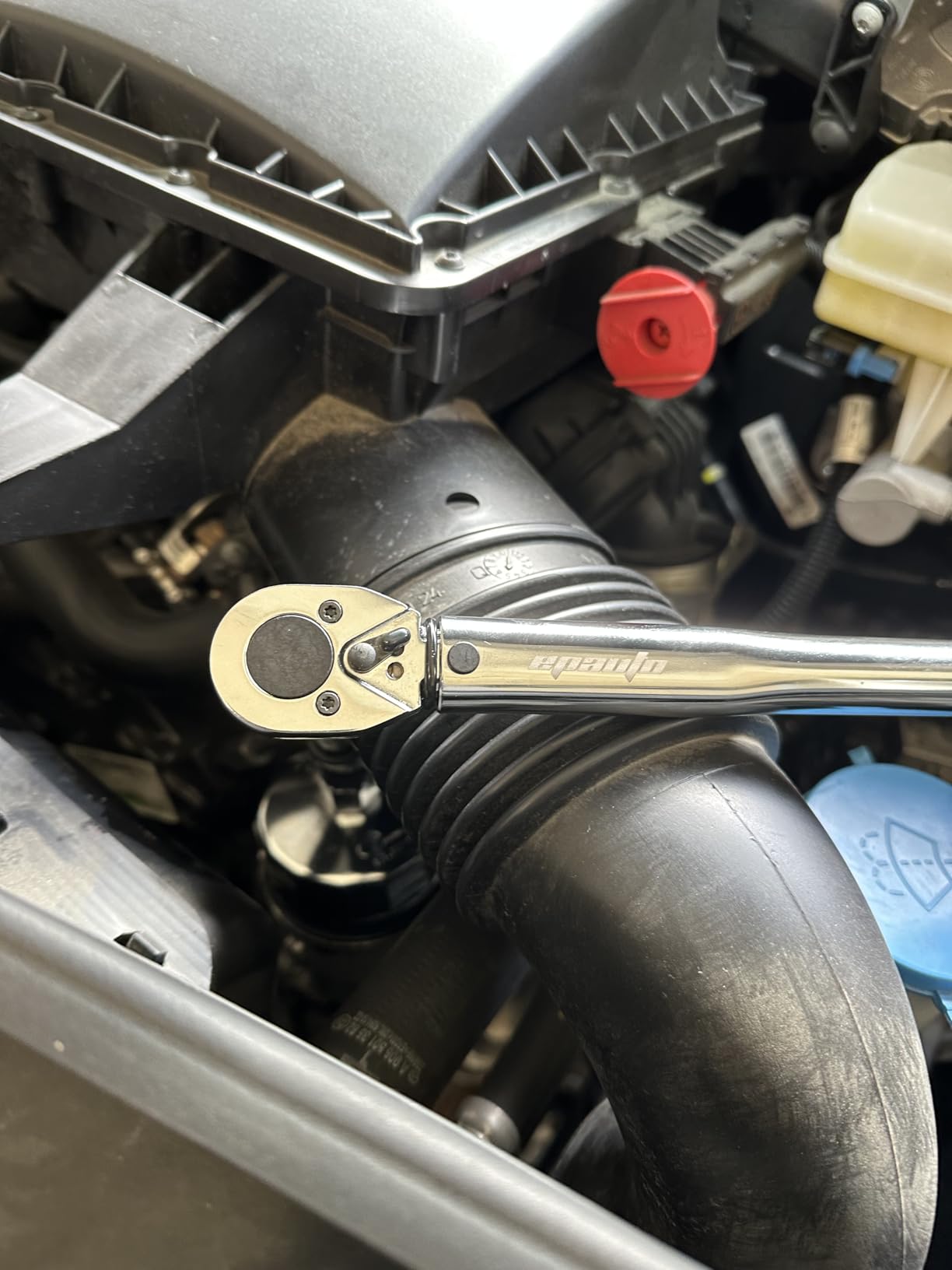 EPAuto 3/8-Inch Drive Click Torque Wrench 10-80 Ft-lb./ 13.6-108.5 Nm customer photo 2