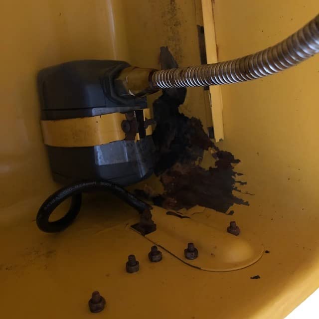 JEGS 5-Gallon Portable Parts Washer | 3.5 Gallon Solvent Capacity | 3.96 Gallon Per Minute Max Pump Output customer photo 1