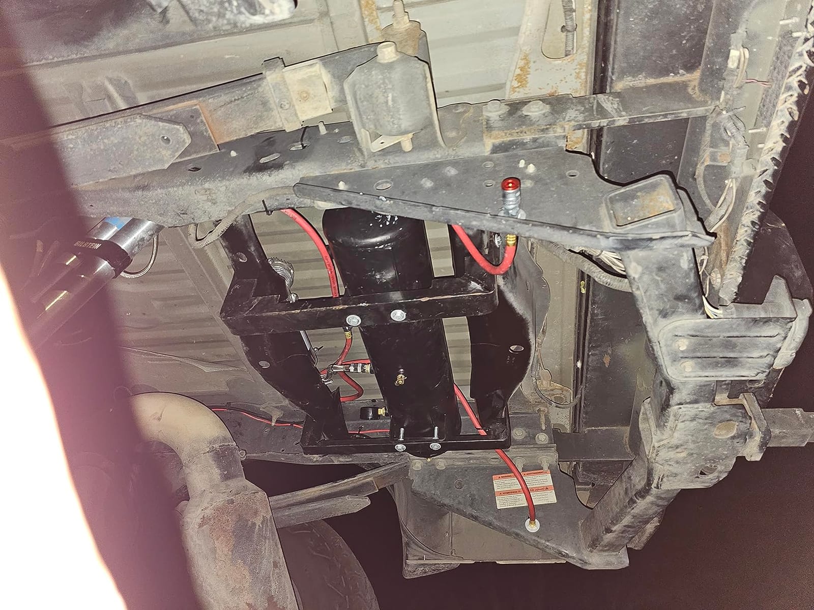 Vixen Air Suspension Kit for Truck/Car Bag/Air Ride/Spring. On Board System- 200psi Compressor, 5 Gallon Tank. for Boat Lift,Towing,Lowering,Leveling Bags,Onboard Train Horn,Semi/SUV VXO4852C customer photo 2