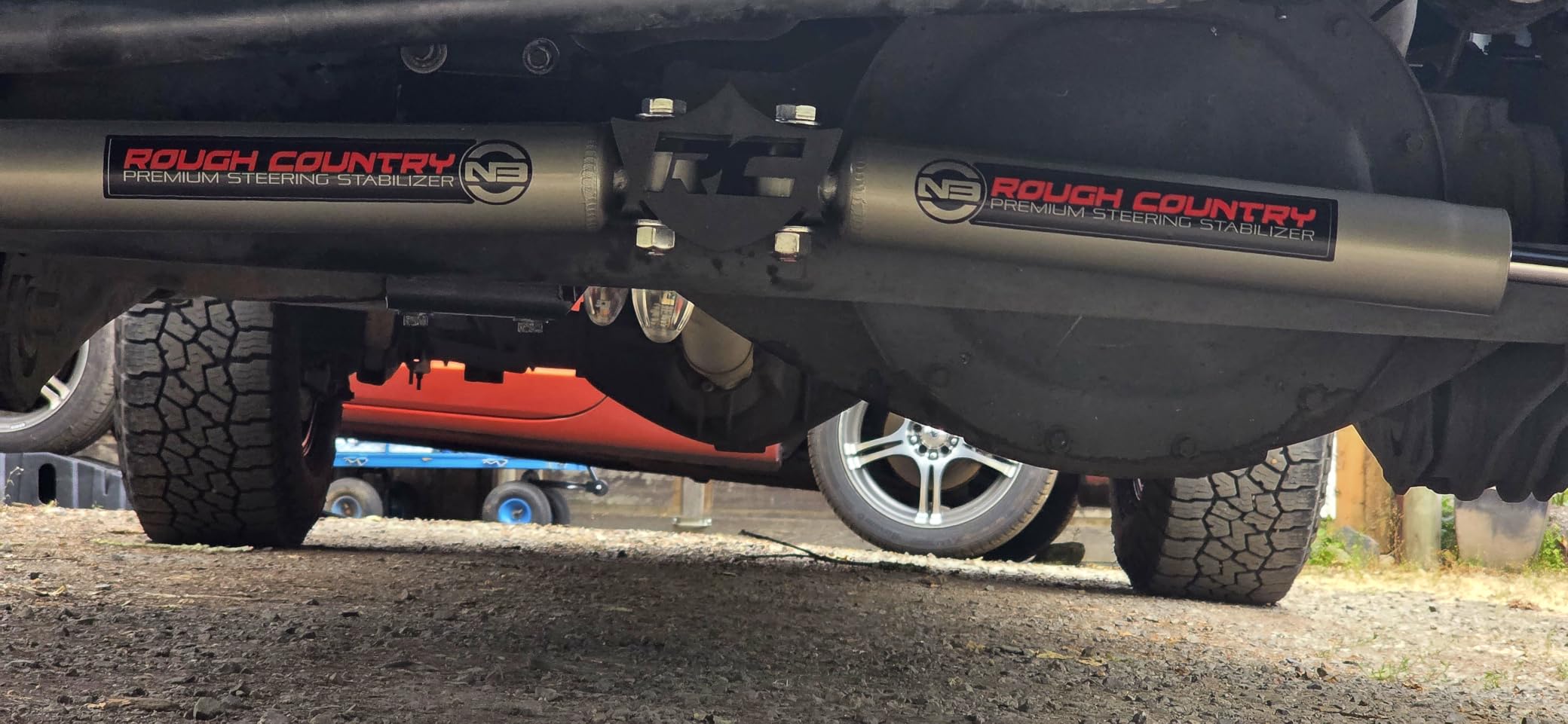Rough Country N3 Dual Steering Stabilizer for 14-24 Ram 2500/3500 4WD - 8749430 customer photo 1