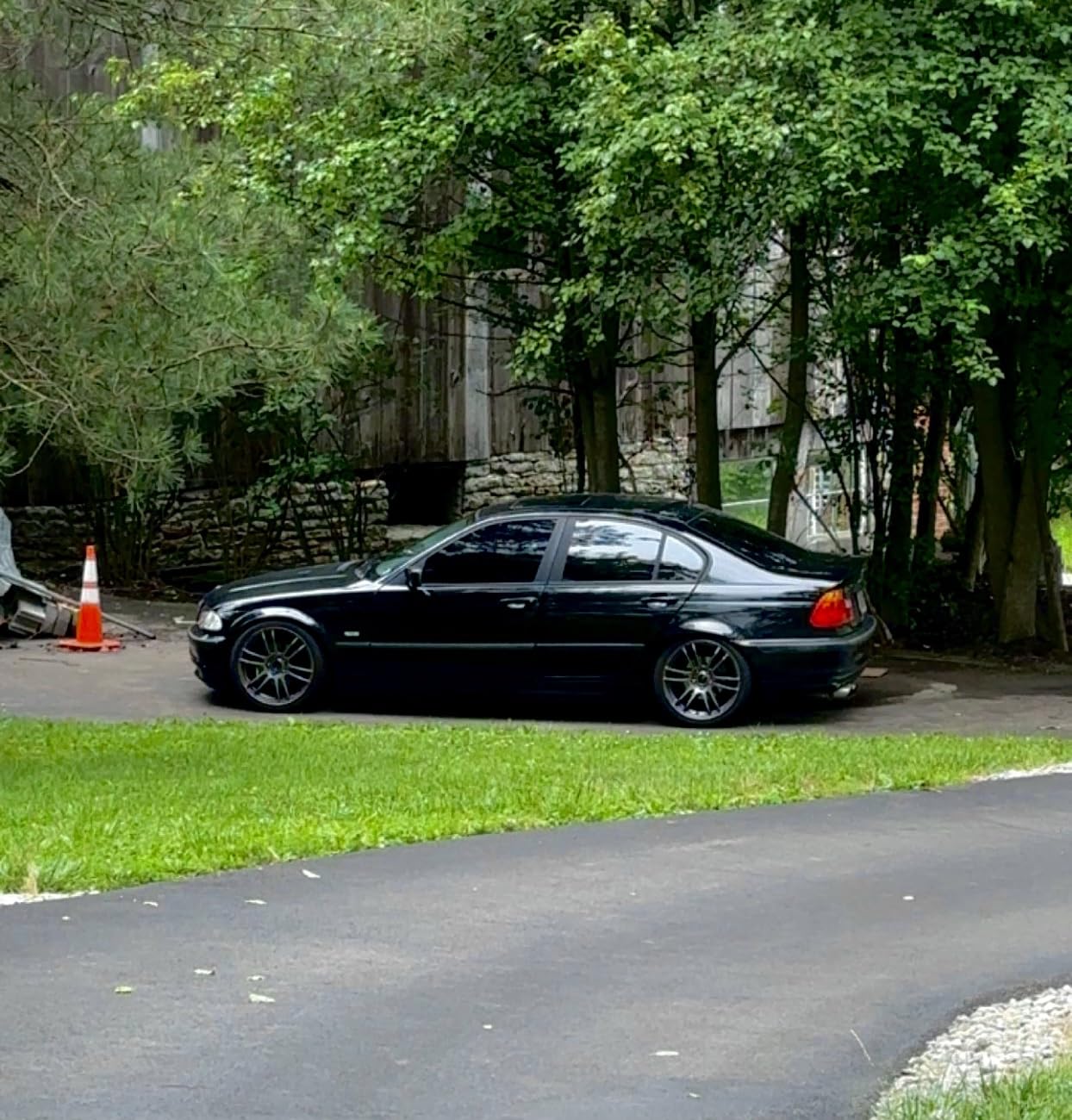 Rev9 Hyper-Street II Coilovers Lowering Kit, compatible with BMW 3-Series (1999-2006 E46 RWD ONLY) customer photo 1