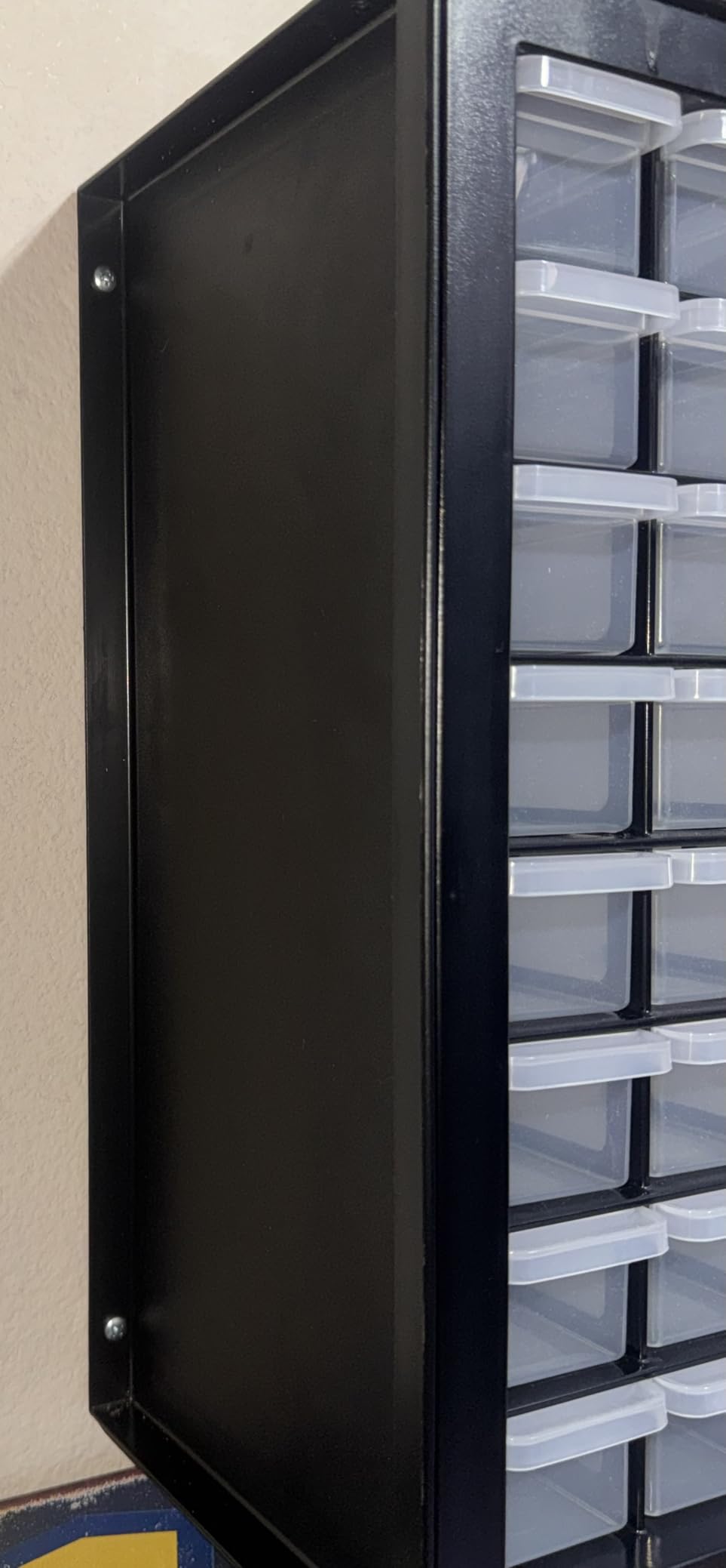 IRIS USA 64-Drawer Screw Organizer, Hardware Storage, Made in USA, Black | Wall mountable, Stackable, Building Bricks, Garage Tool Storage, Art & Craft Supplies, Beads, Gem Stones customer photo 1
