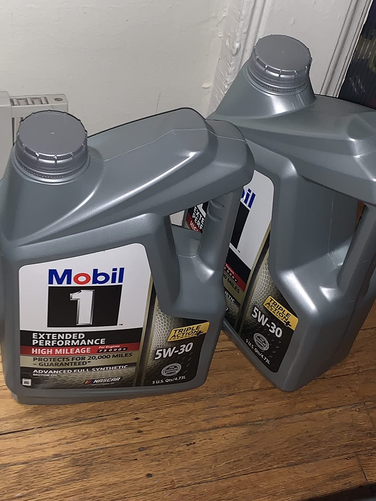 Mobil 1 Extended Performance High Mileage Full Synthetic Oil 5W-30, 5 Quart customer photo 1