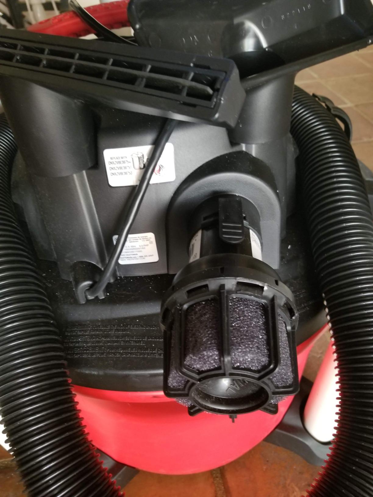 CRAFTSMAN CMXEVBE17595 16 Gallon 6.5 Peak HP Wet Dry Shop Vacuum customer photo 1