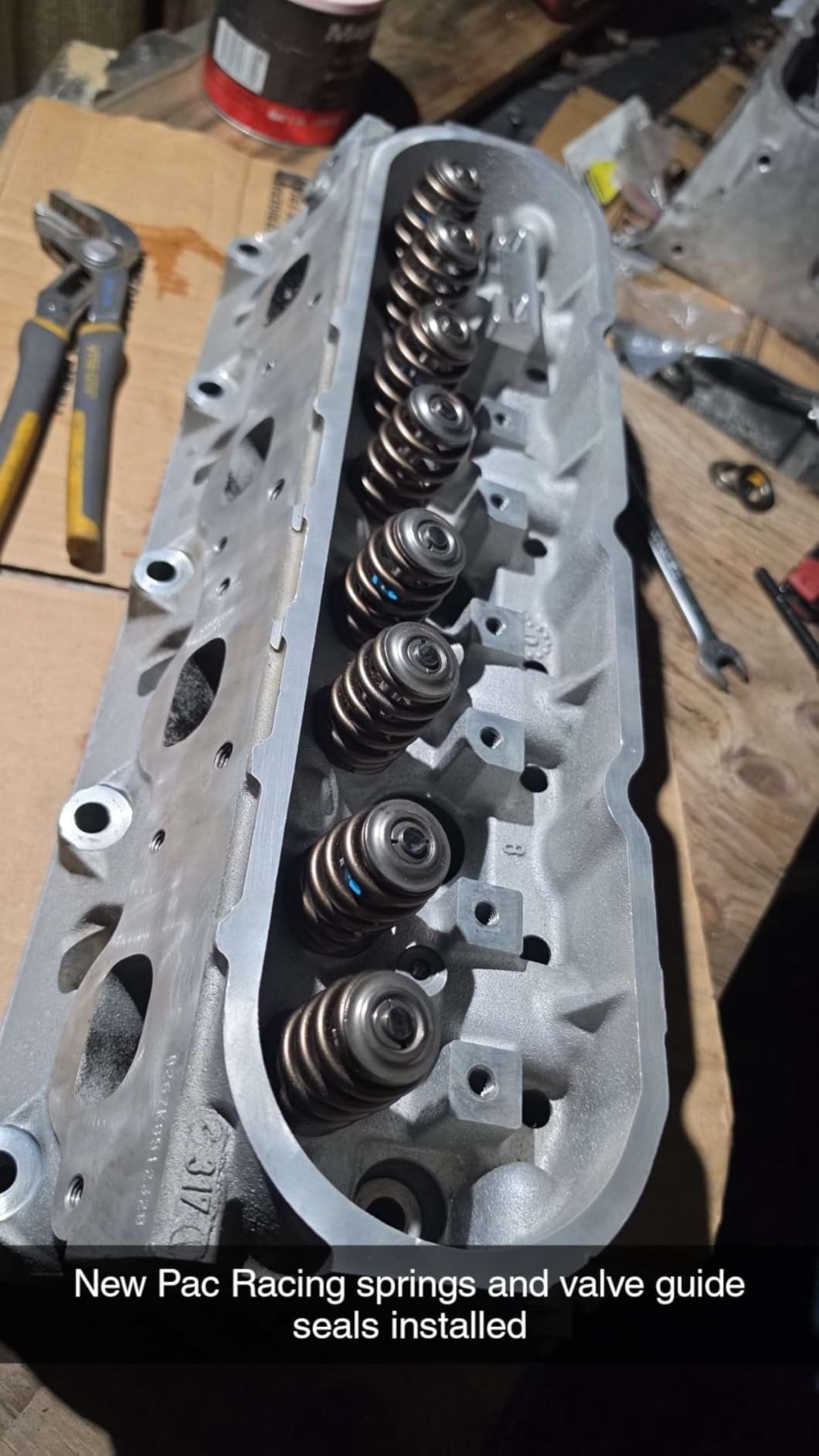 67605 Valve Spring Compressor Tool Compatible with 4.8 5.3 5.7 6.0 6.2 LS1 LS2 LS3 LS6 Chevy LSX Camaro, Corvette, Trans am, GTO, G8, CTS V, GM Trucks customer photo 2