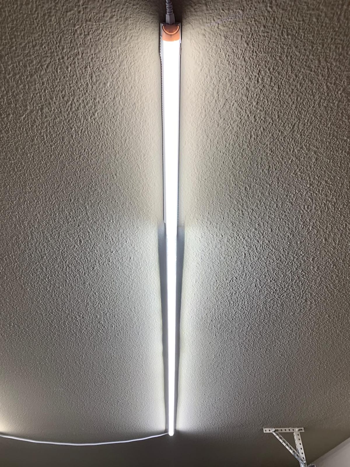 Barrina T8 LED Shop Lights 8FT, 72W 10000LM 5000K, 10 Pack High Output Tube | 8 Foot for Garage Workshop and Workbench Use, Daylight White, Easy Ceiling Mount, Linkable to 4, Aluminum V Shape Clear Cover customer photo 2