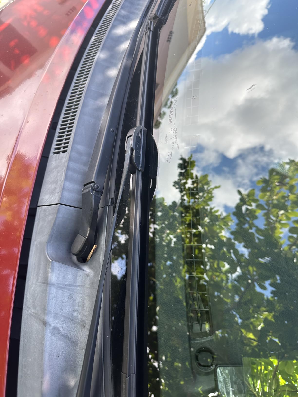 BOSCH 26A16A ICON Beam Wiper Blades - Set of 2 Blades (26A & 16A) | Driver and Passenger Side; Extreme All-Weather Performance and Up to 40% Longer Life customer photo 2