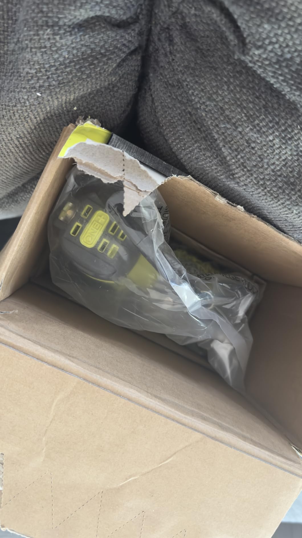 Ryobi 18V Volt Cordless Grease Gun P3410 (Tool-Only) customer photo 2