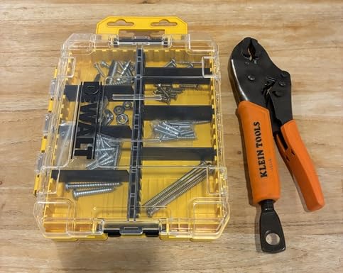 DEWALT Tool Box, Medium 8-Compartments Small Parts Organizer, Portable Tough Case Screw Organizer Toolbox with Customazible Dividers (DWAN2190) customer photo 2