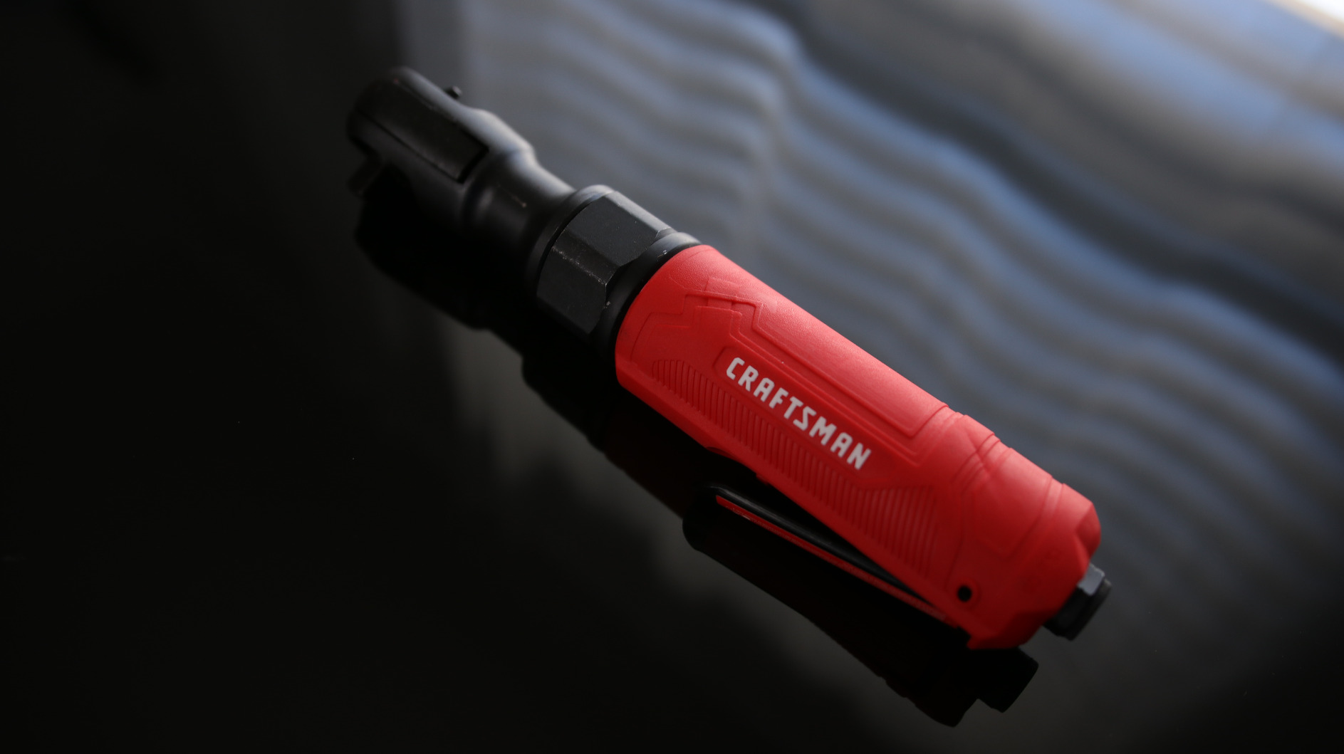 CRAFTSMAN 3/8-in Air Ratchet Wrench, Maximum Torque 50 ft-lbs, Insulated Handle, Easy Access Switch, 4.4 SCFM at 90 PSI customer photo 2