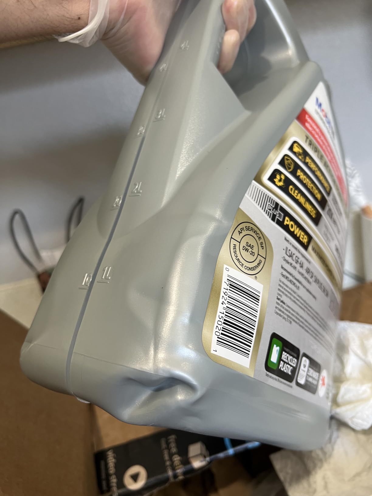 Mobil 1 Extended Performance High Mileage Full Synthetic Oil 5W-20, 5 Quart | 20,000-Mile Protection customer photo 1